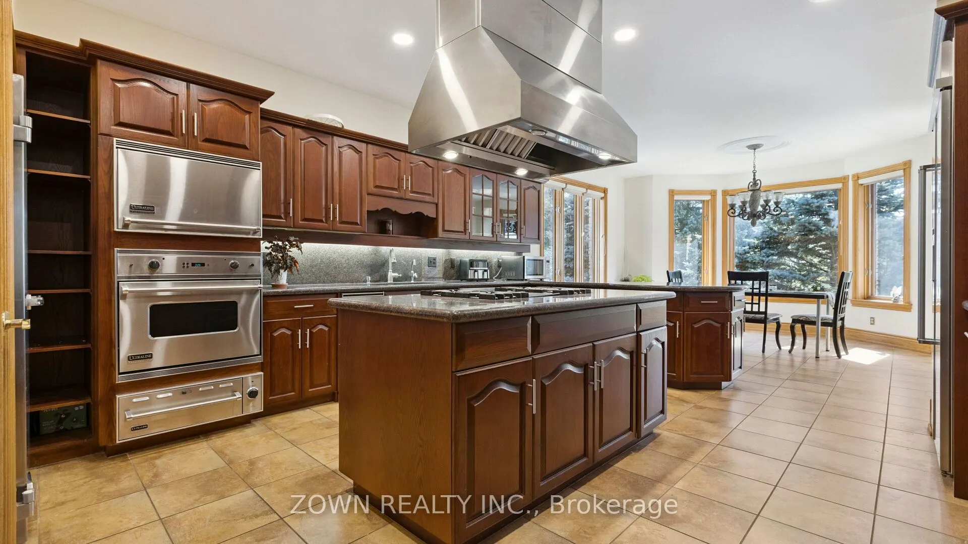 231 GOLF COURSE Road