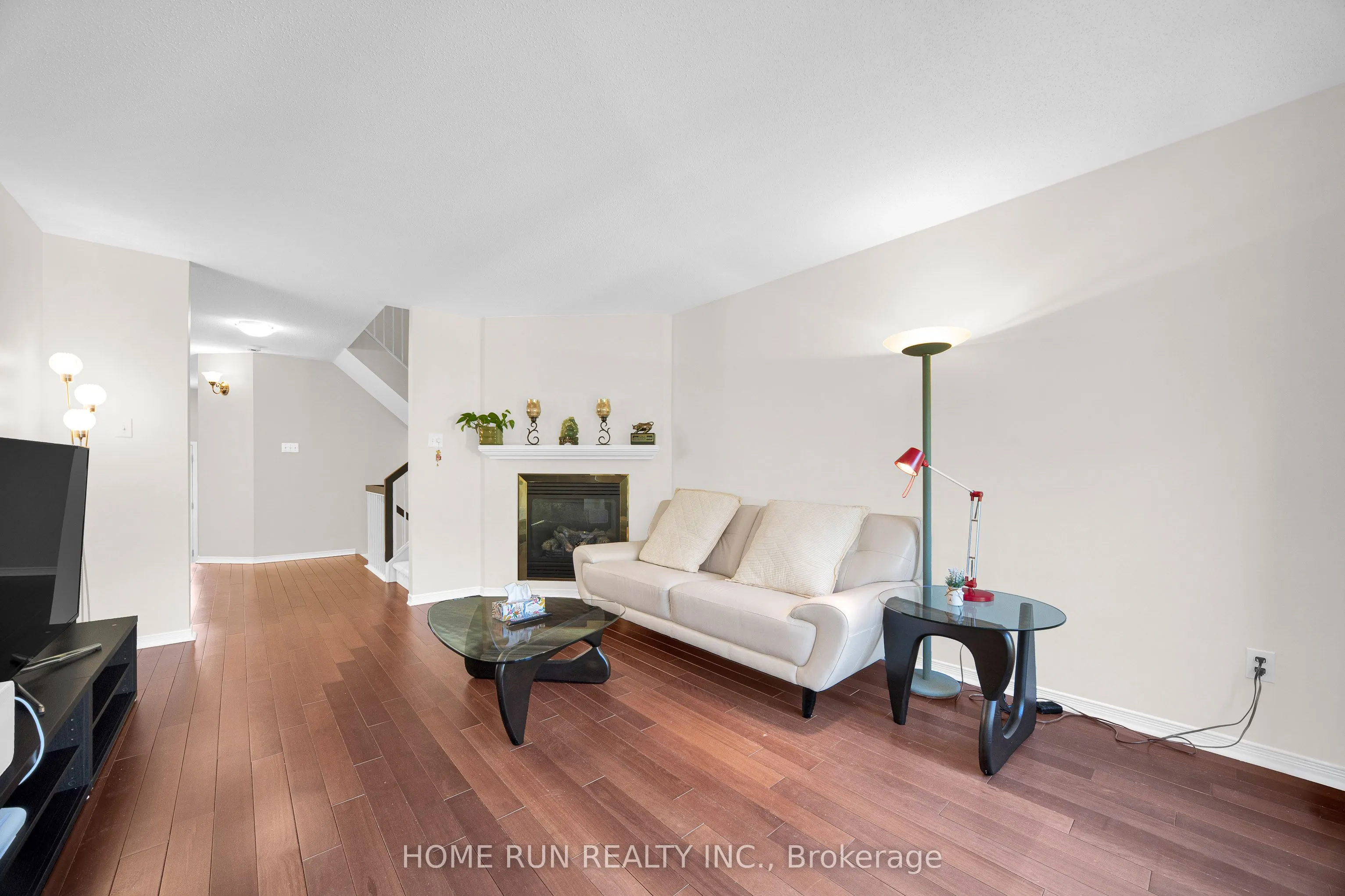 1629 HENRI LAUZON Street