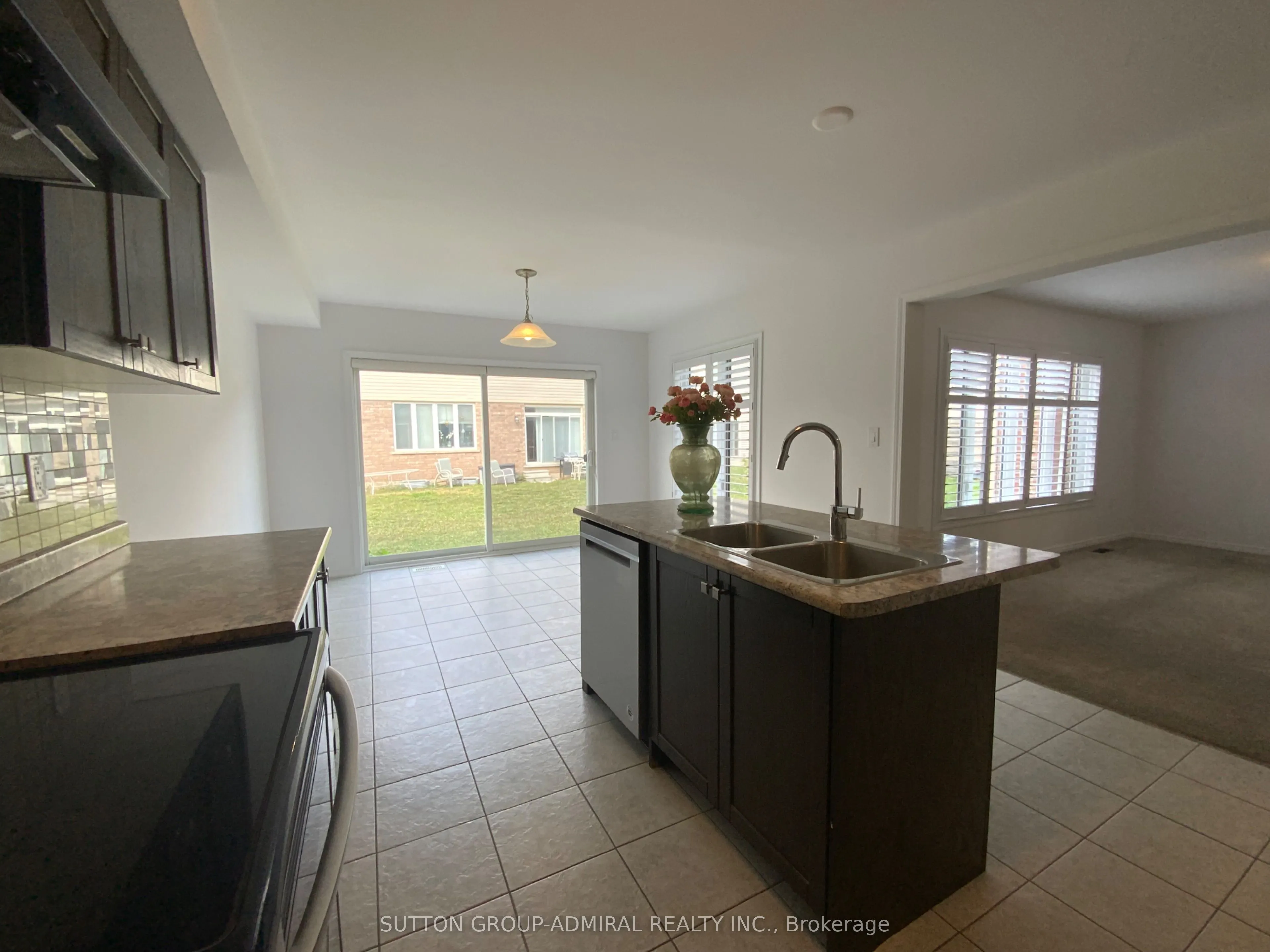 10 Beatty Avenue