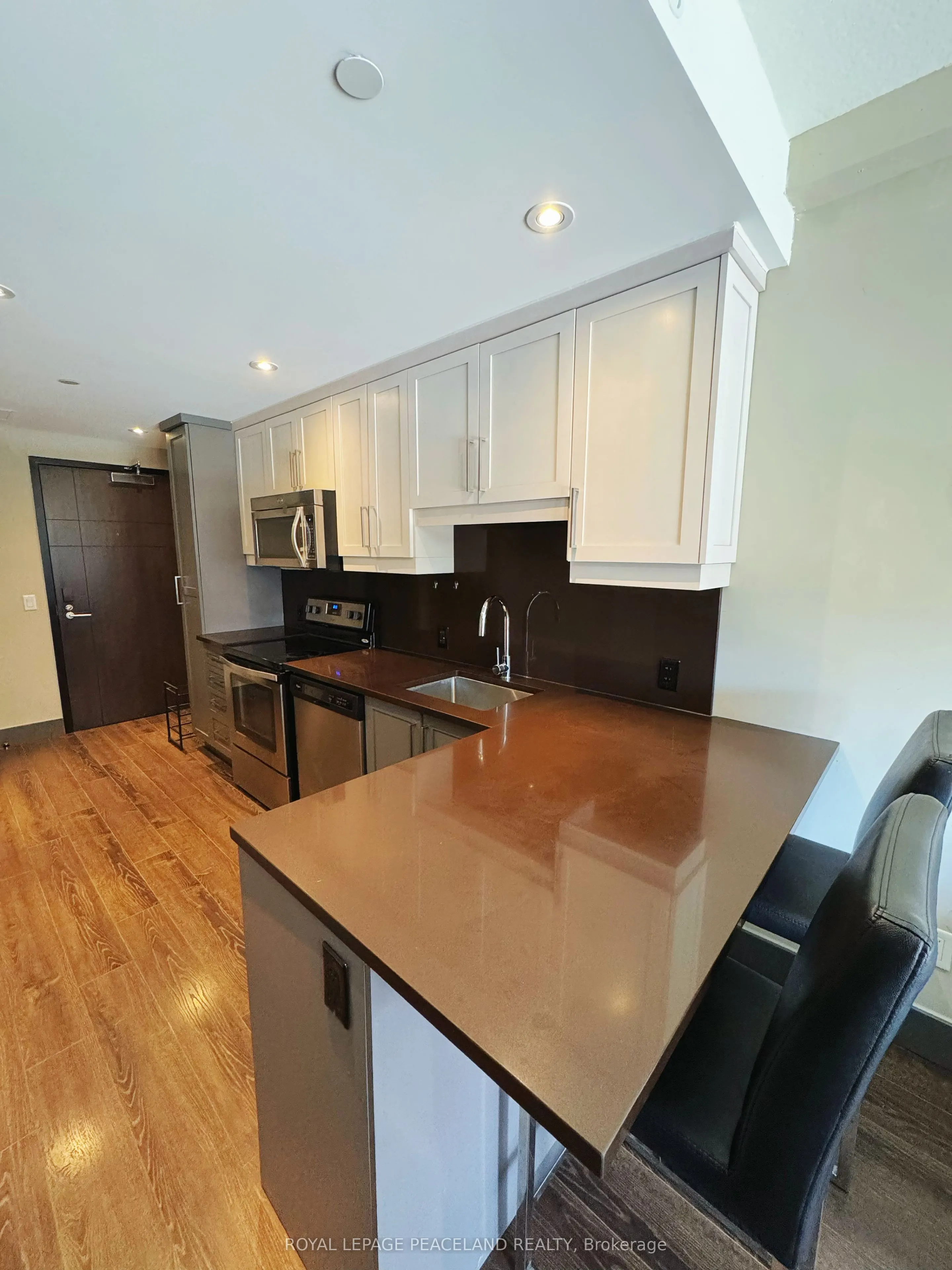 330 PHILLIP Street, #C529