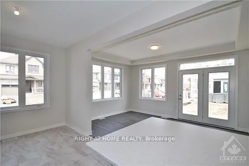 201 BILLRIAN Crescent