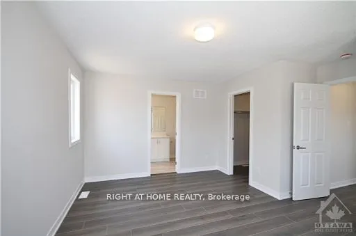 201 BILLRIAN Crescent