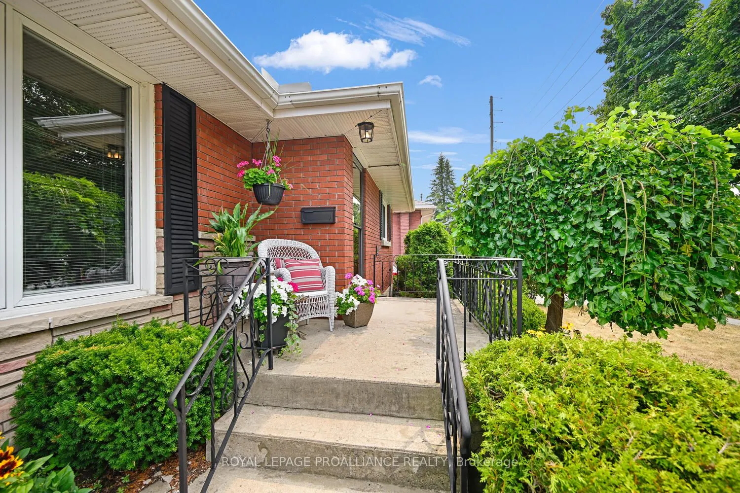 89 Stewart Boulevard