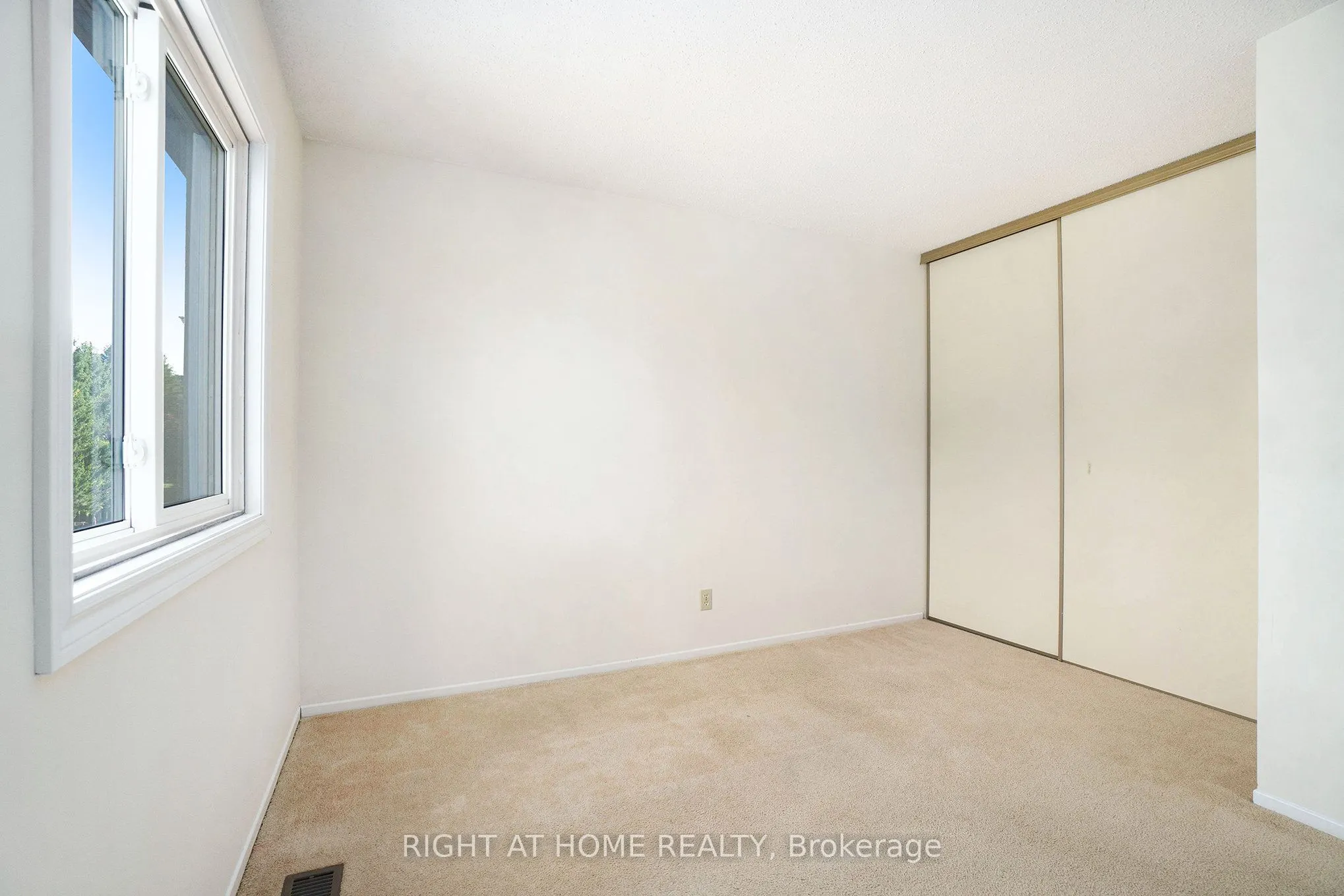 82 Nestow Drive