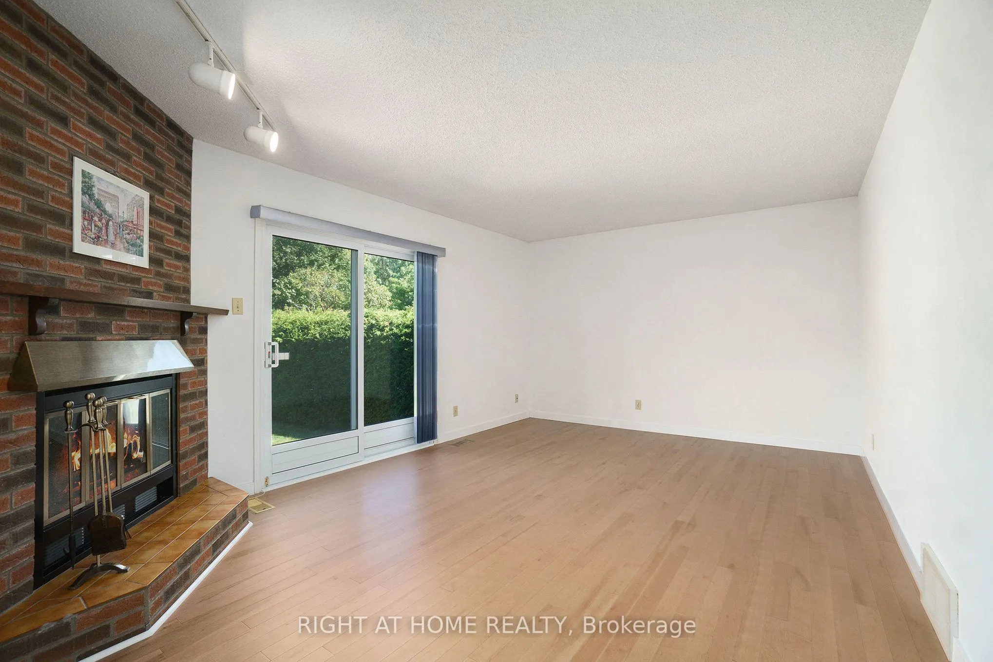 82 Nestow Drive