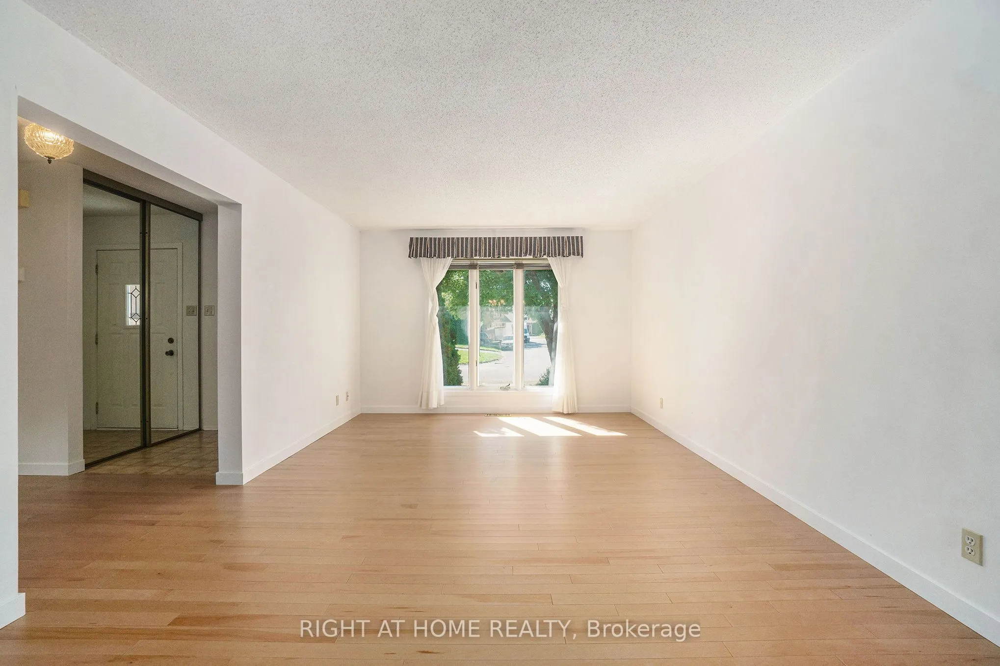 82 Nestow Drive