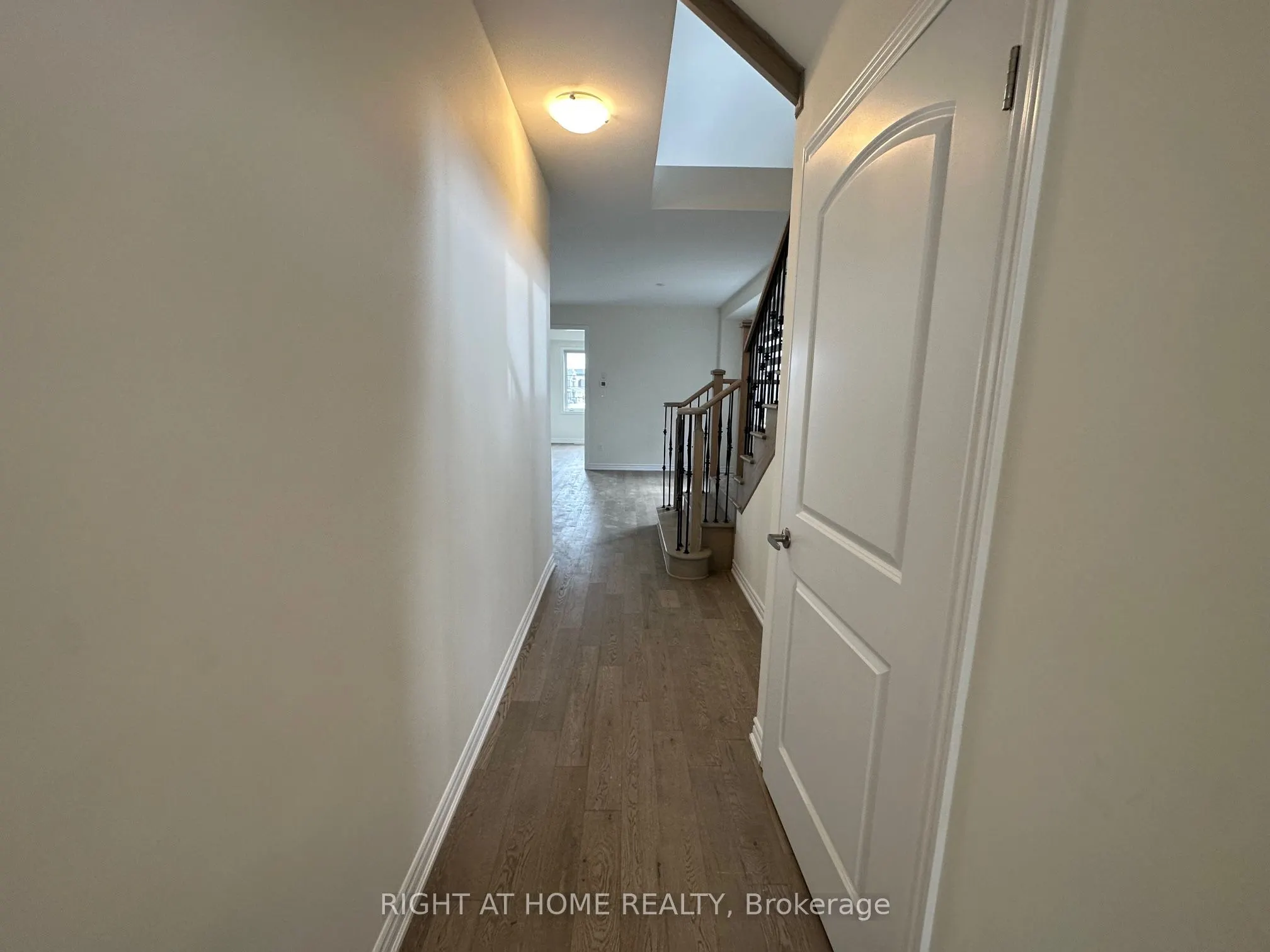 3 Bee Crescent