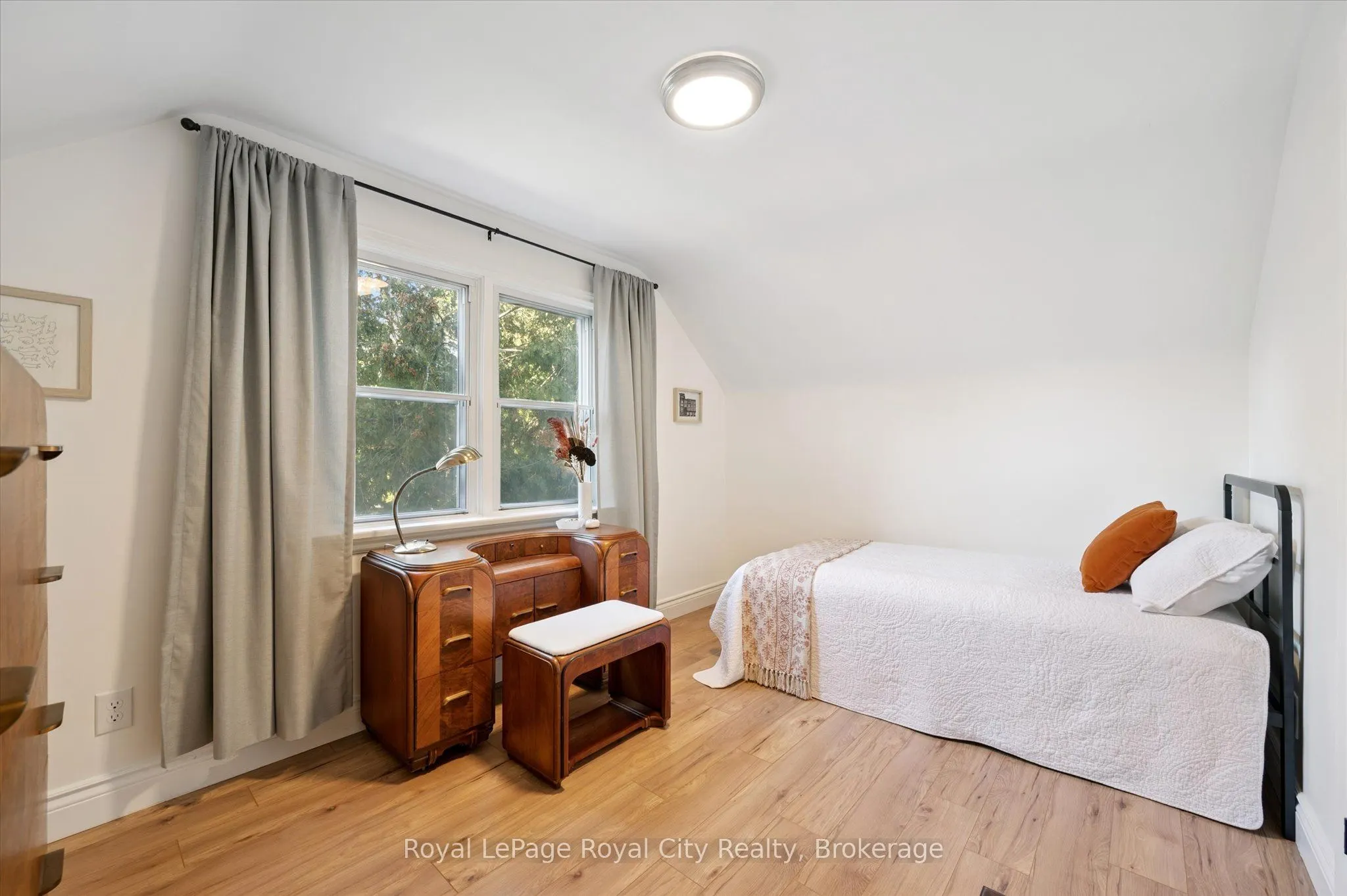 43 Vancouver Drive