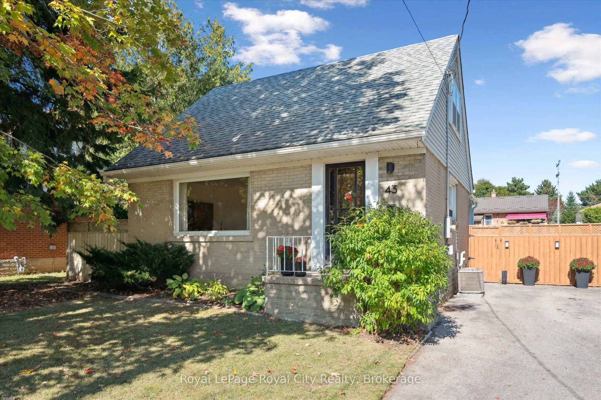 43 Vancouver Drive