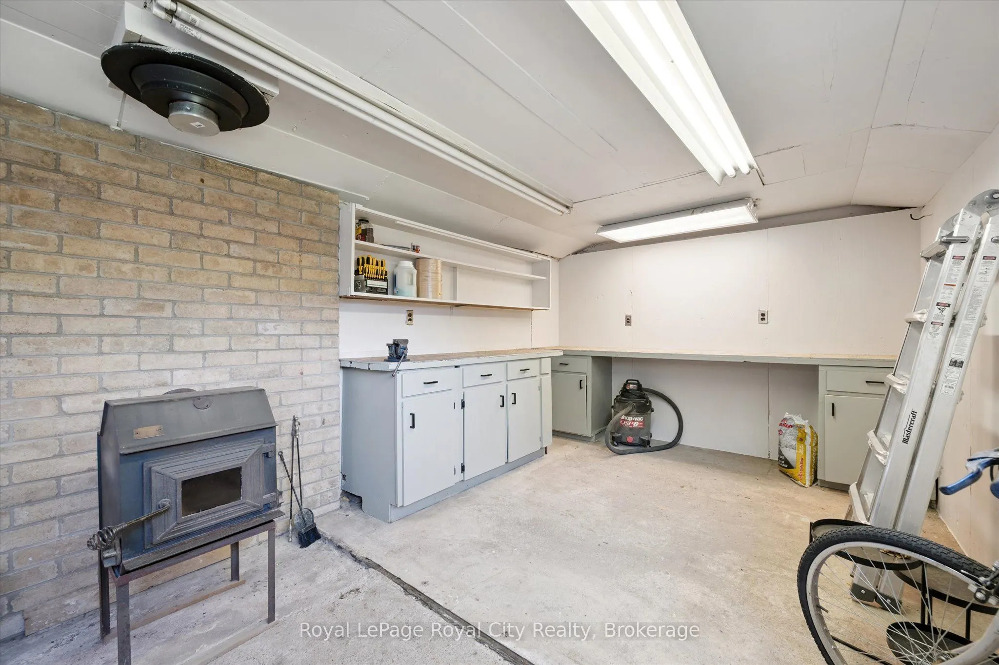 43 Vancouver Drive