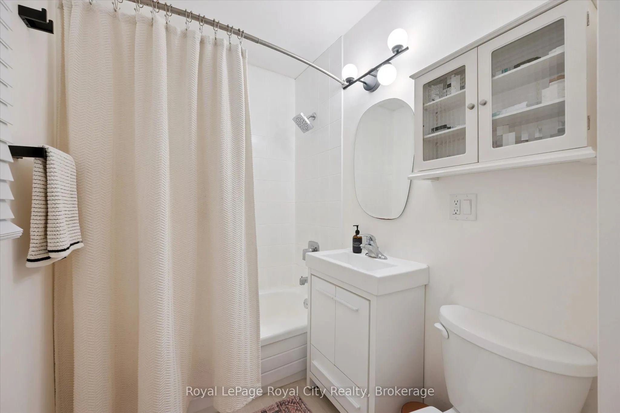 43 Vancouver Drive