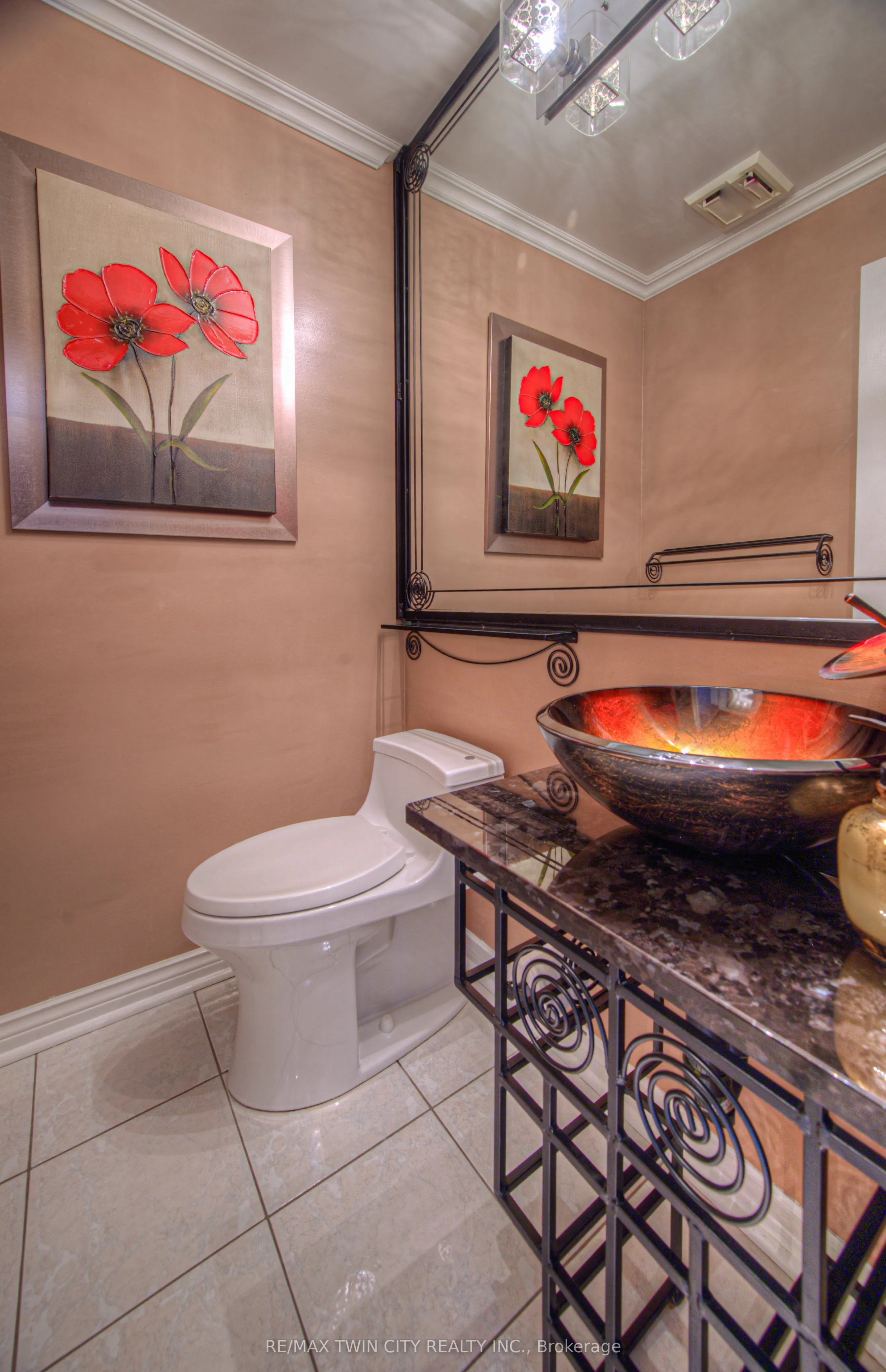 6 Osprey Court