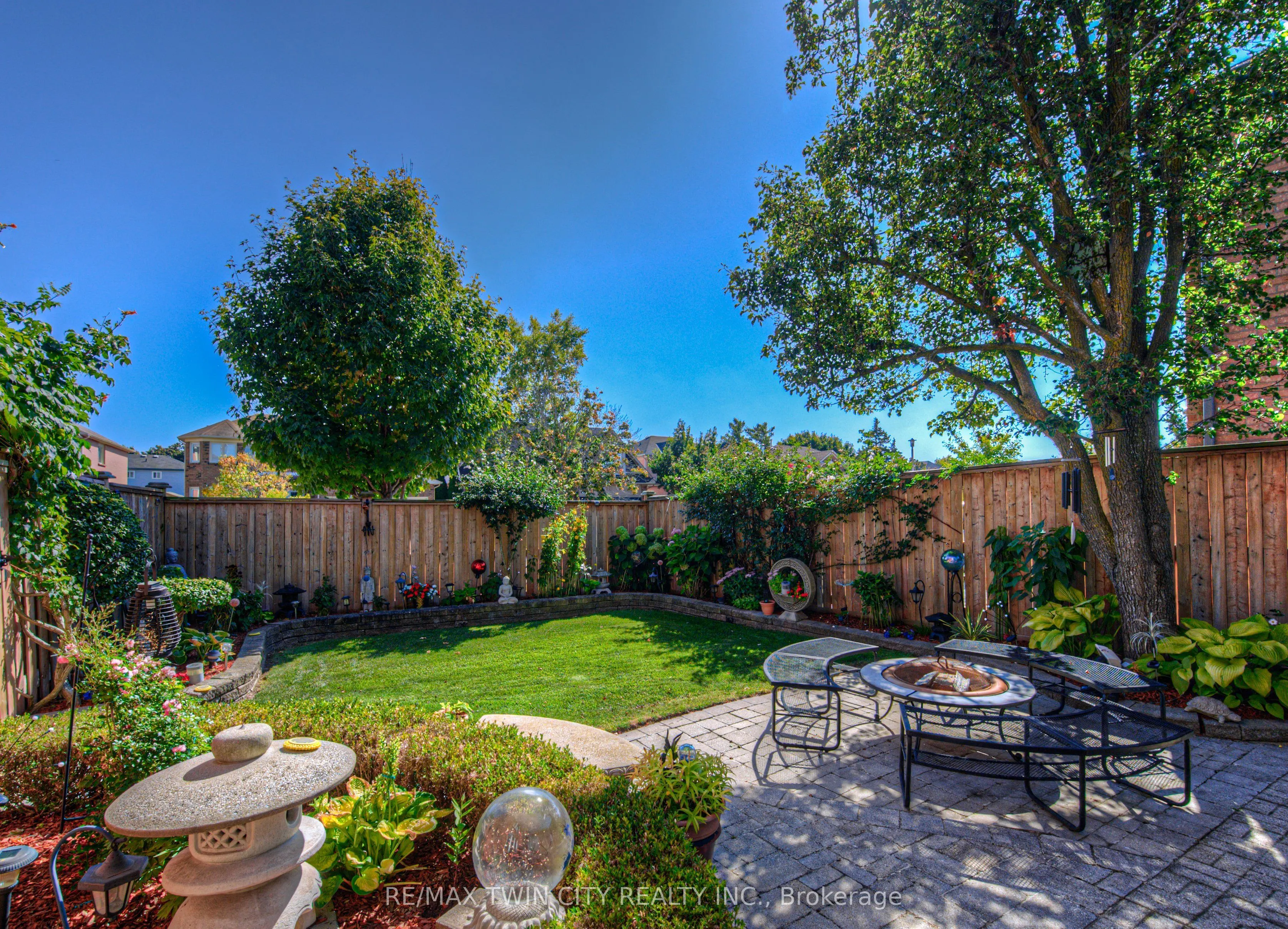 6 Osprey Court