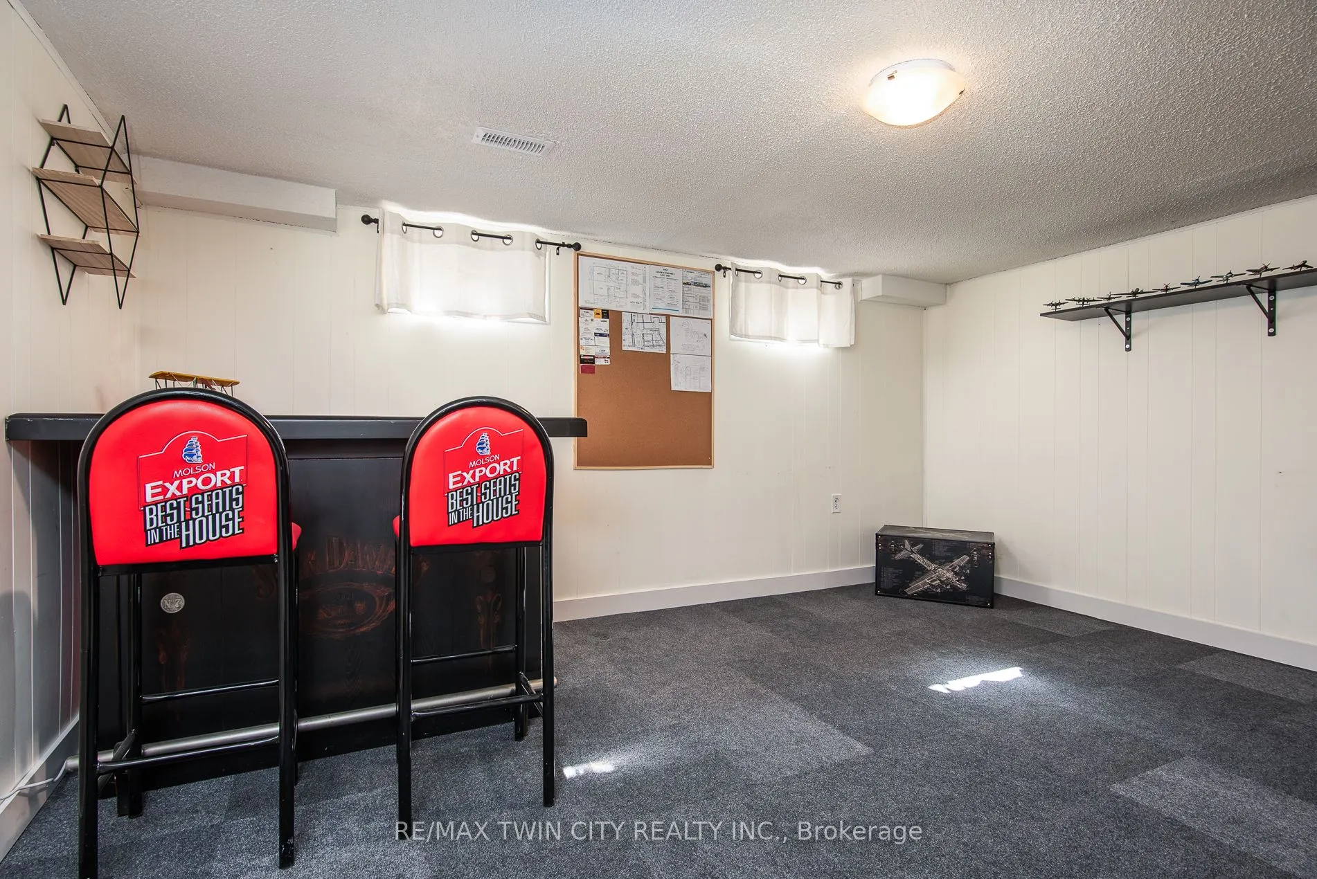 197 Silver Aspen Crescent, #2