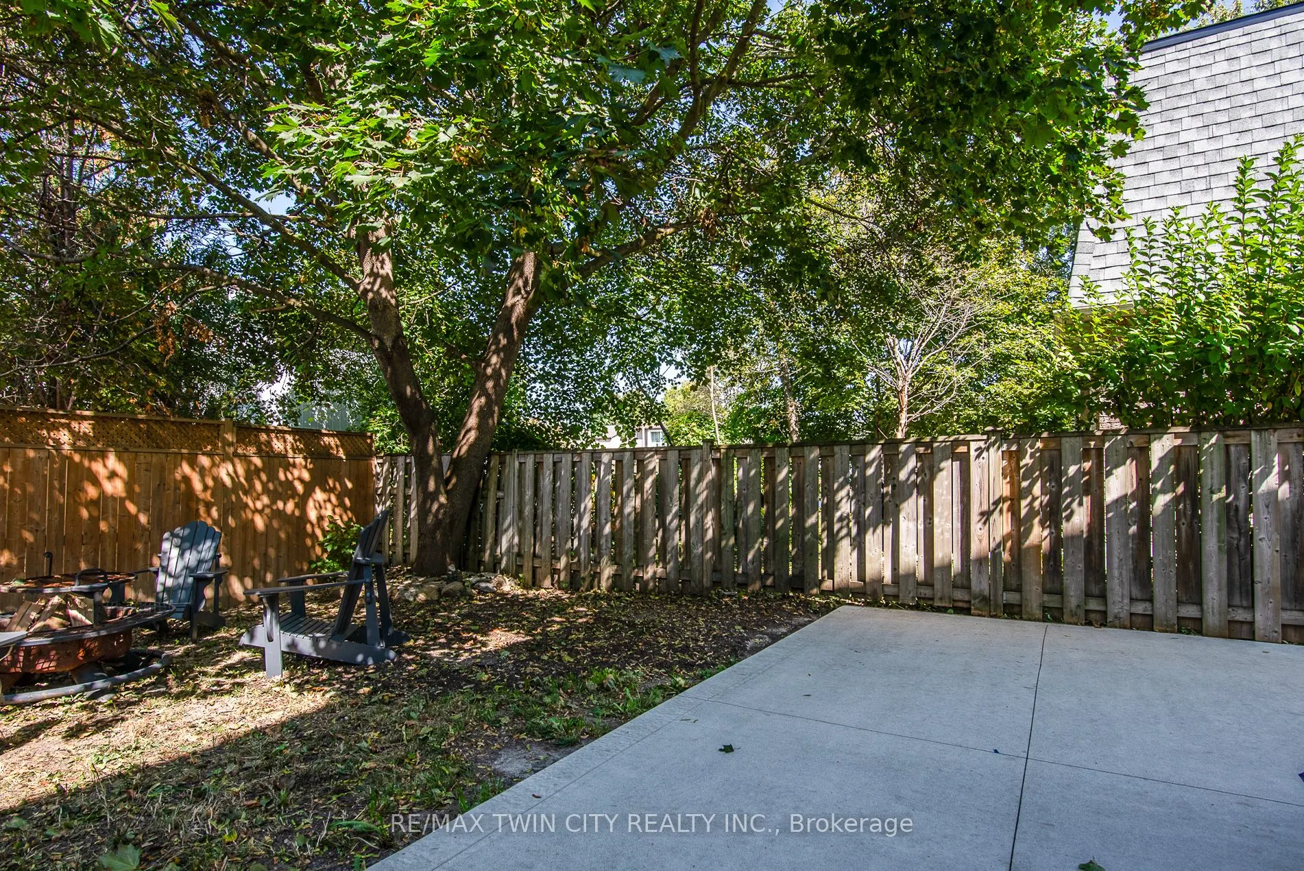 197 Silver Aspen Crescent, #2