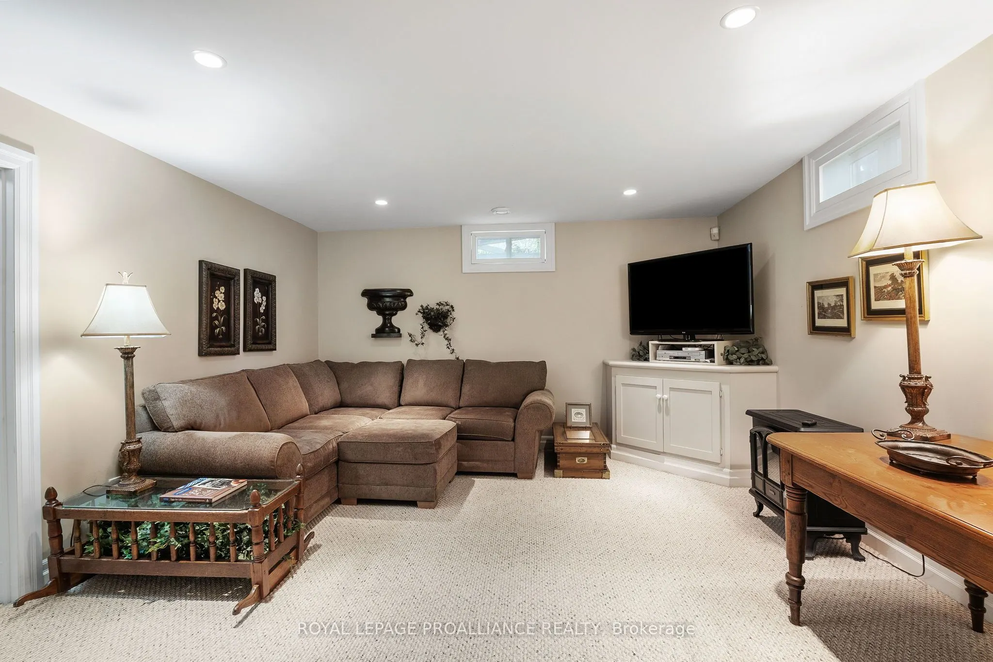 27 Cochrane Drive