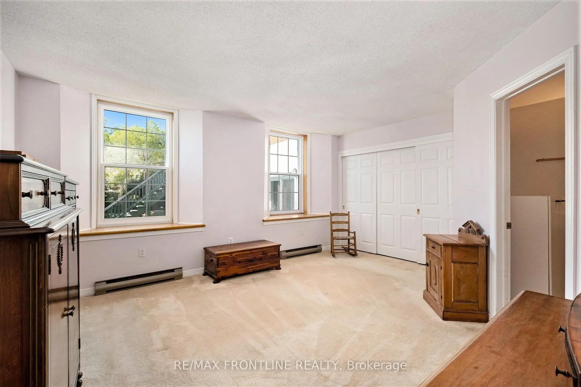19 Main Street, #1
