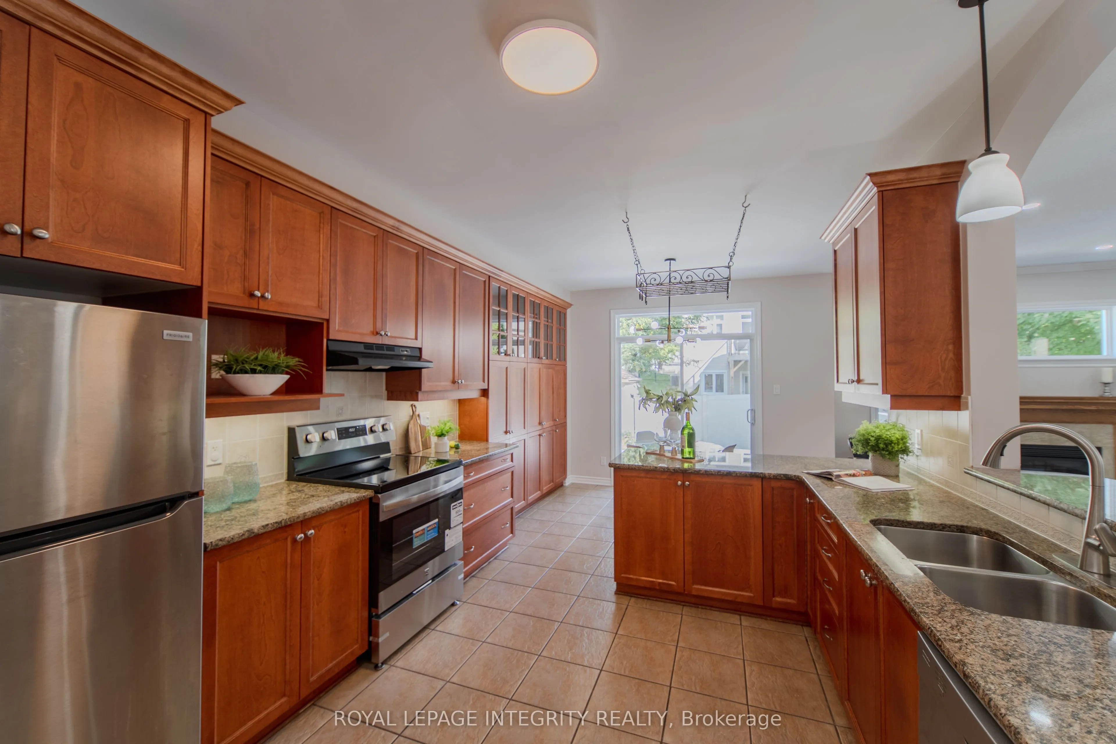 141 STEEPLE CHASE Drive
