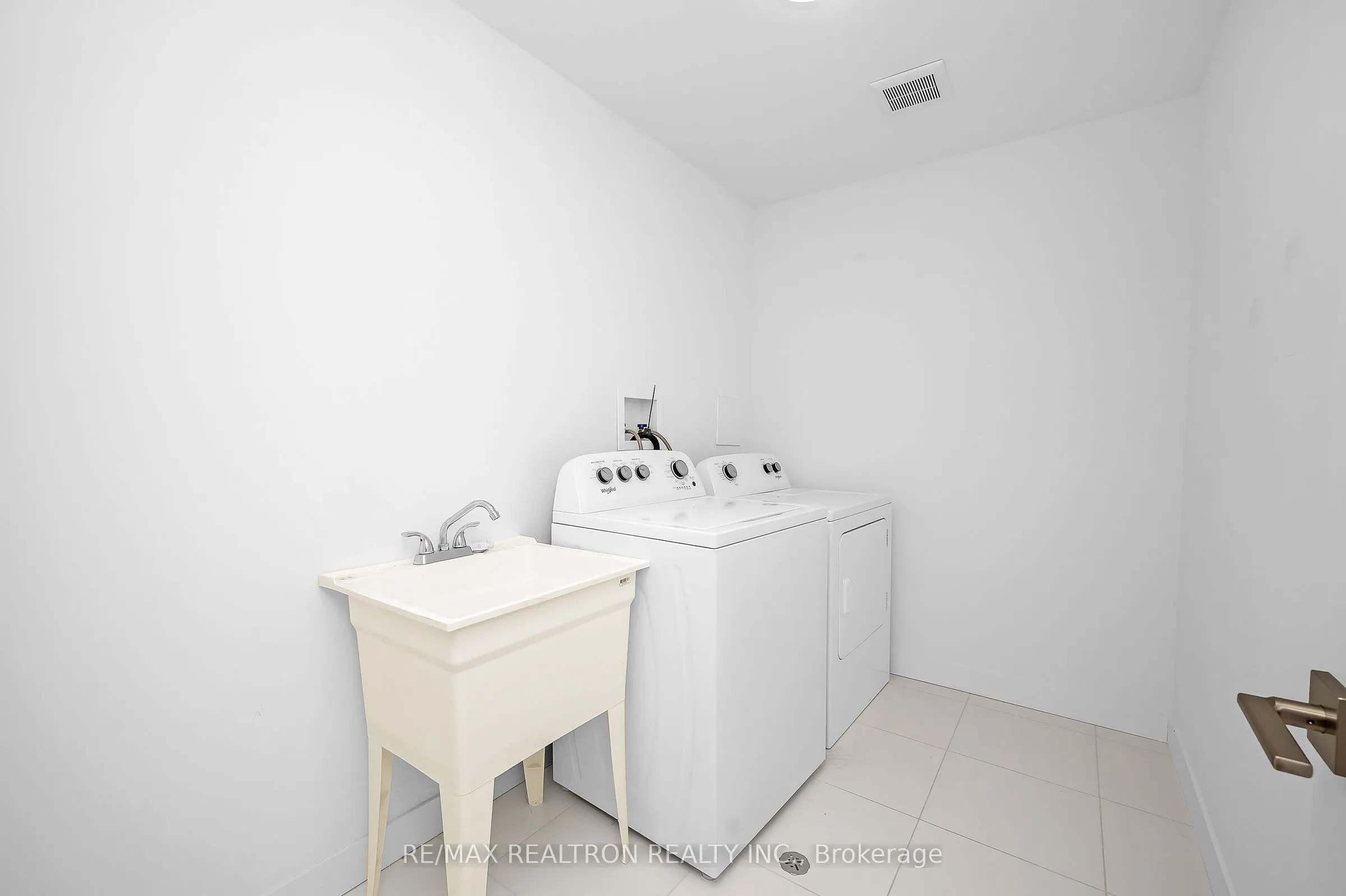 166 Mount Albion Road, #13