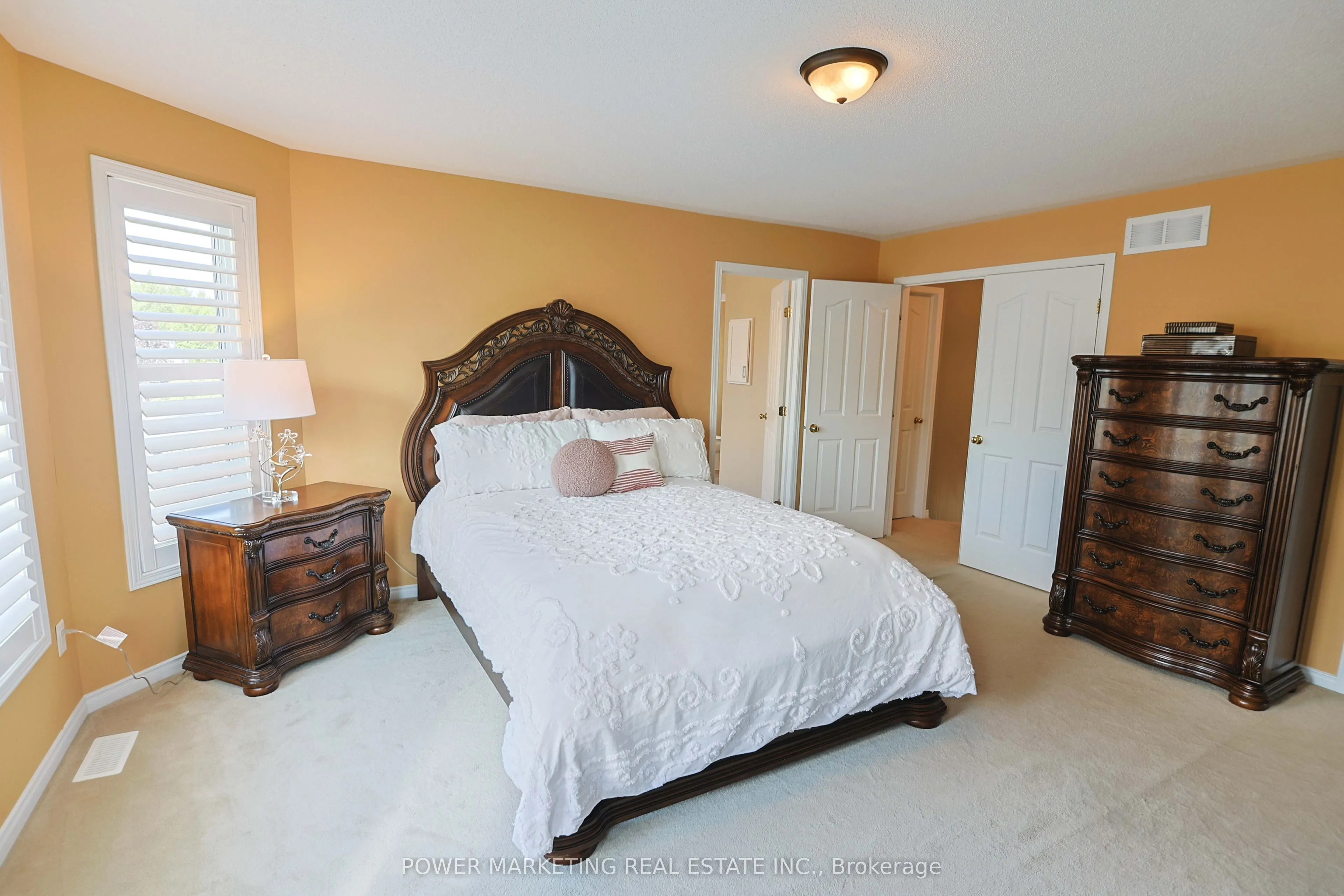 124 Strathcarron Crescent