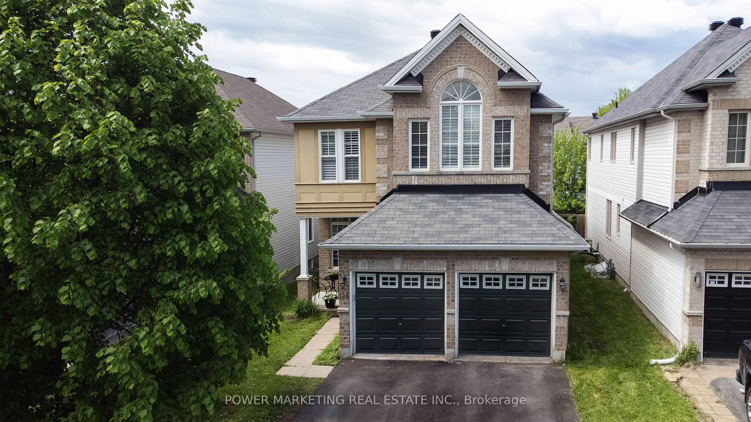 124 Strathcarron Crescent