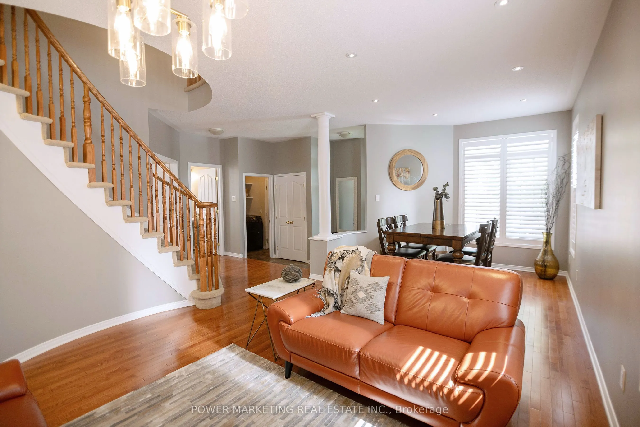 124 Strathcarron Crescent