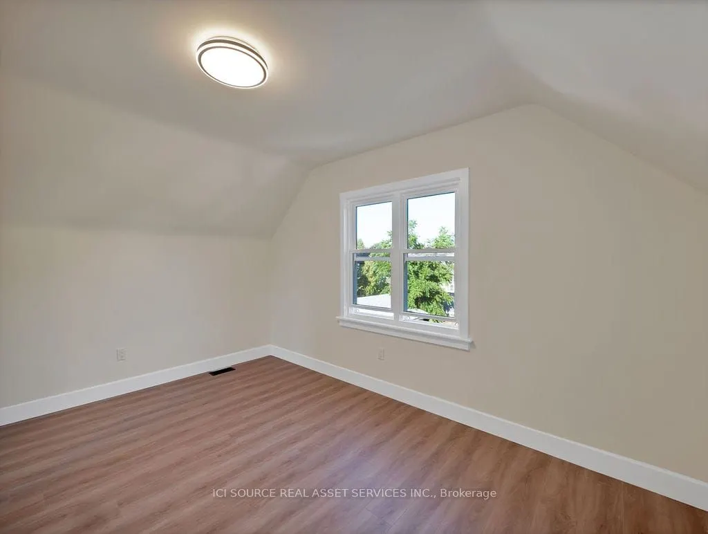 167 Rosedale Avenue, #Main Level
