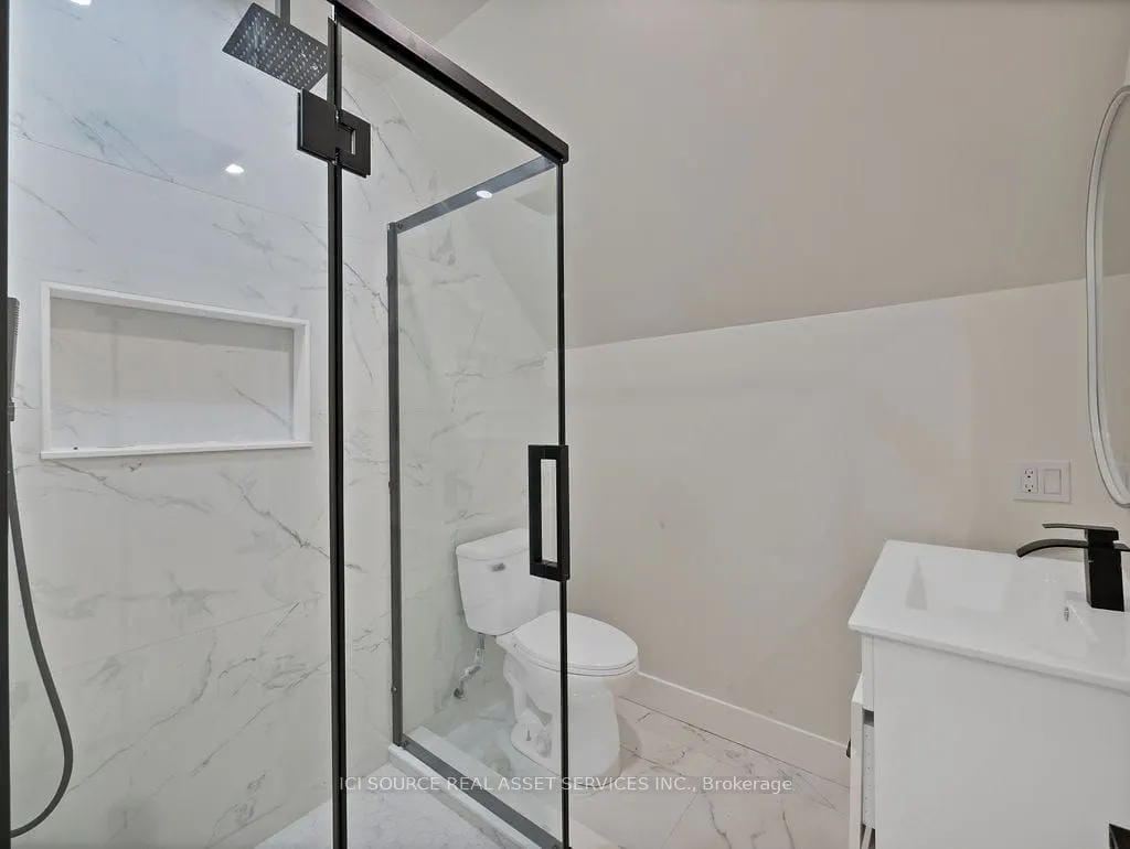 167 Rosedale Avenue, #Main Level