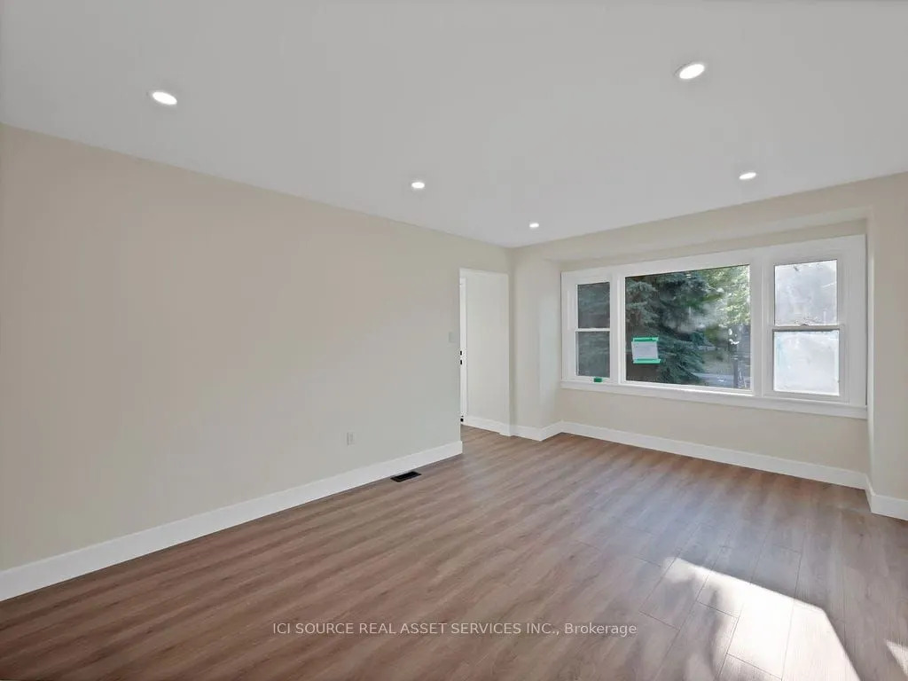167 Rosedale Avenue, #Main Level