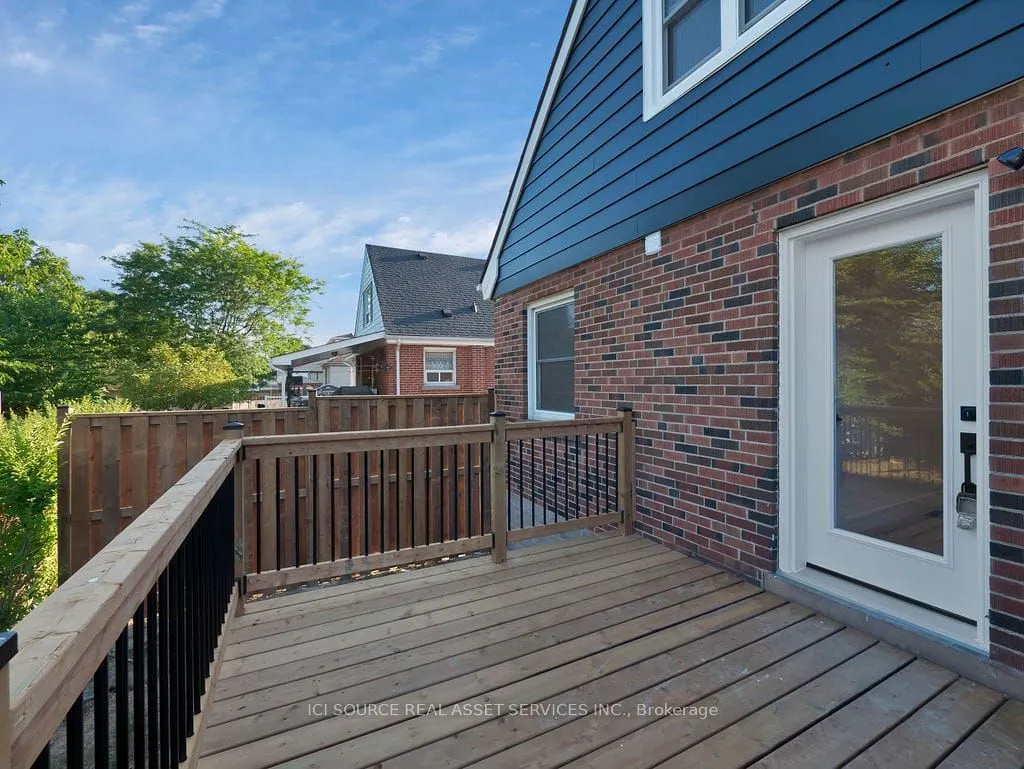 167 Rosedale Avenue, #Main Level