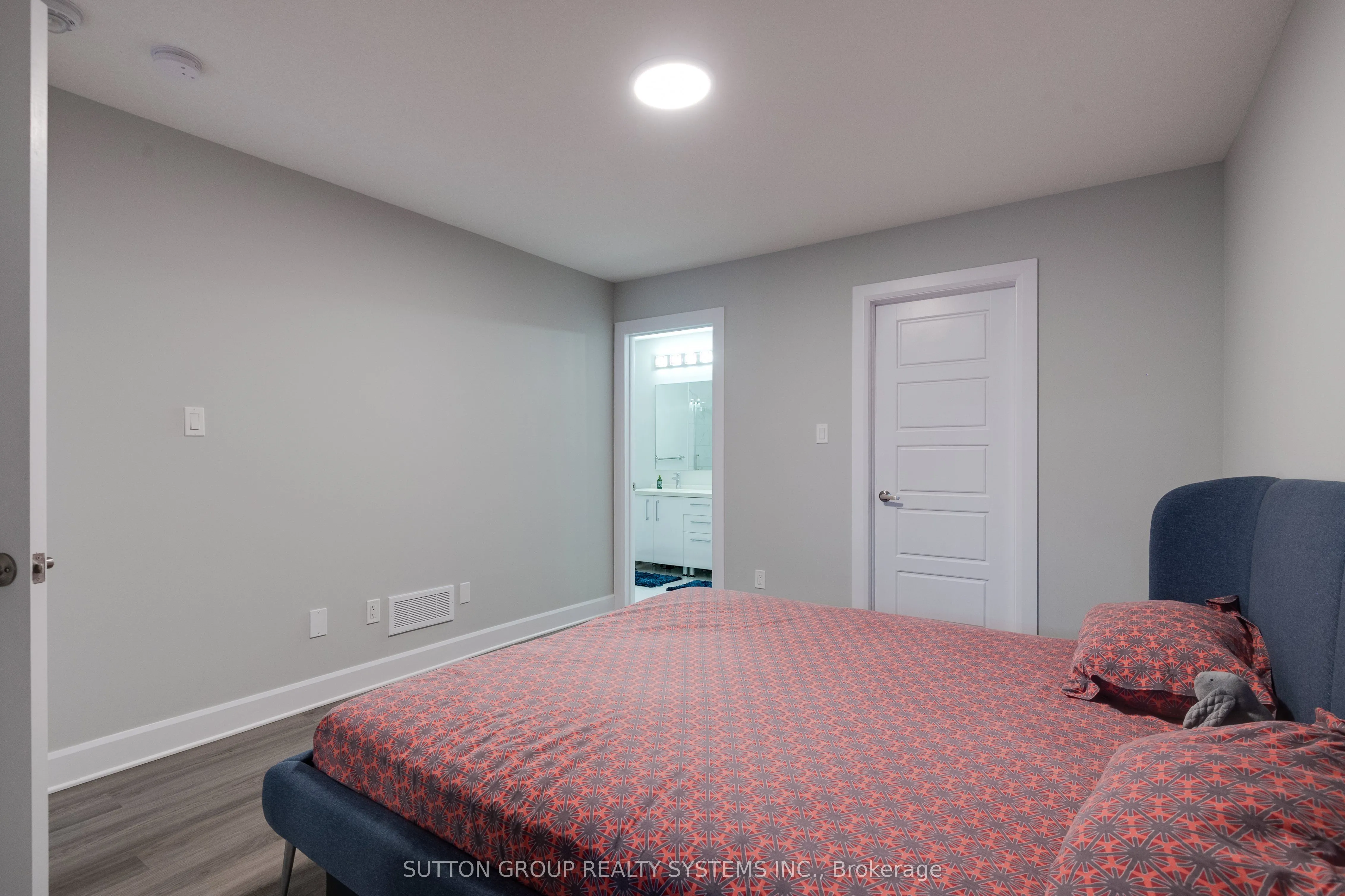 2610 Kettering Place, #17