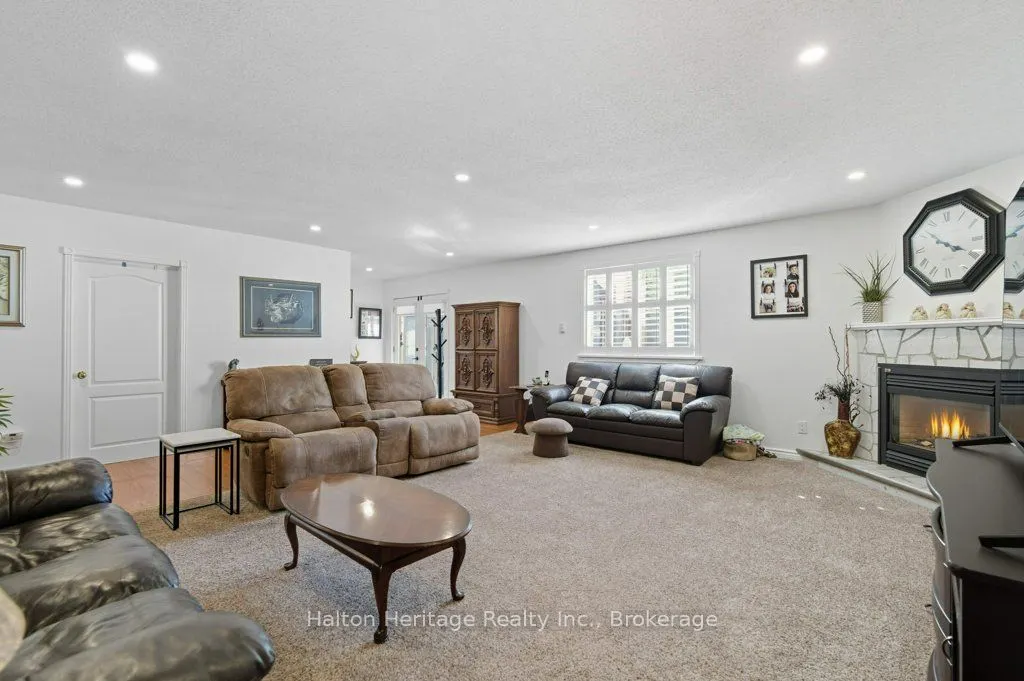 478 East 37th Street