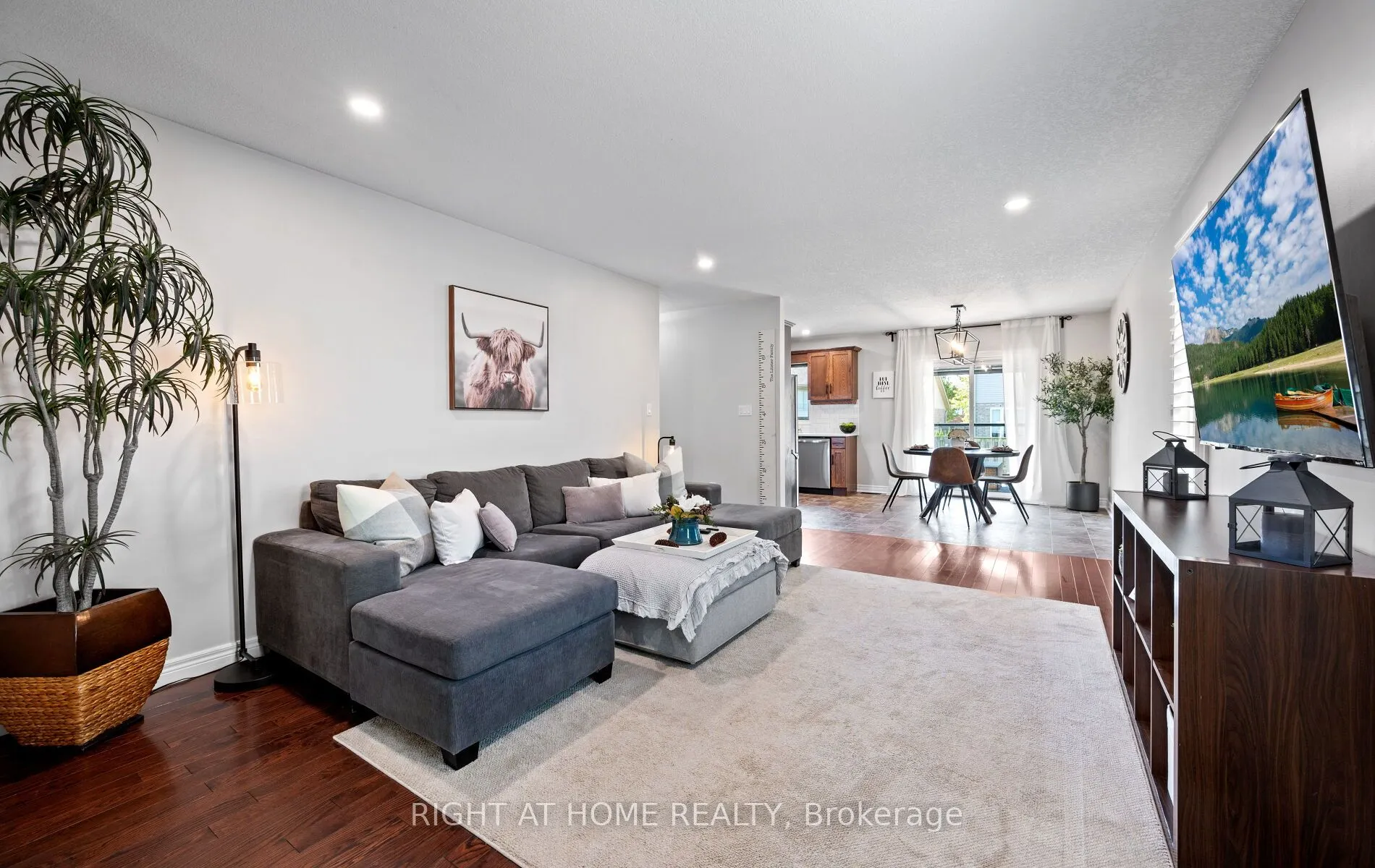 587 Spitfire Street