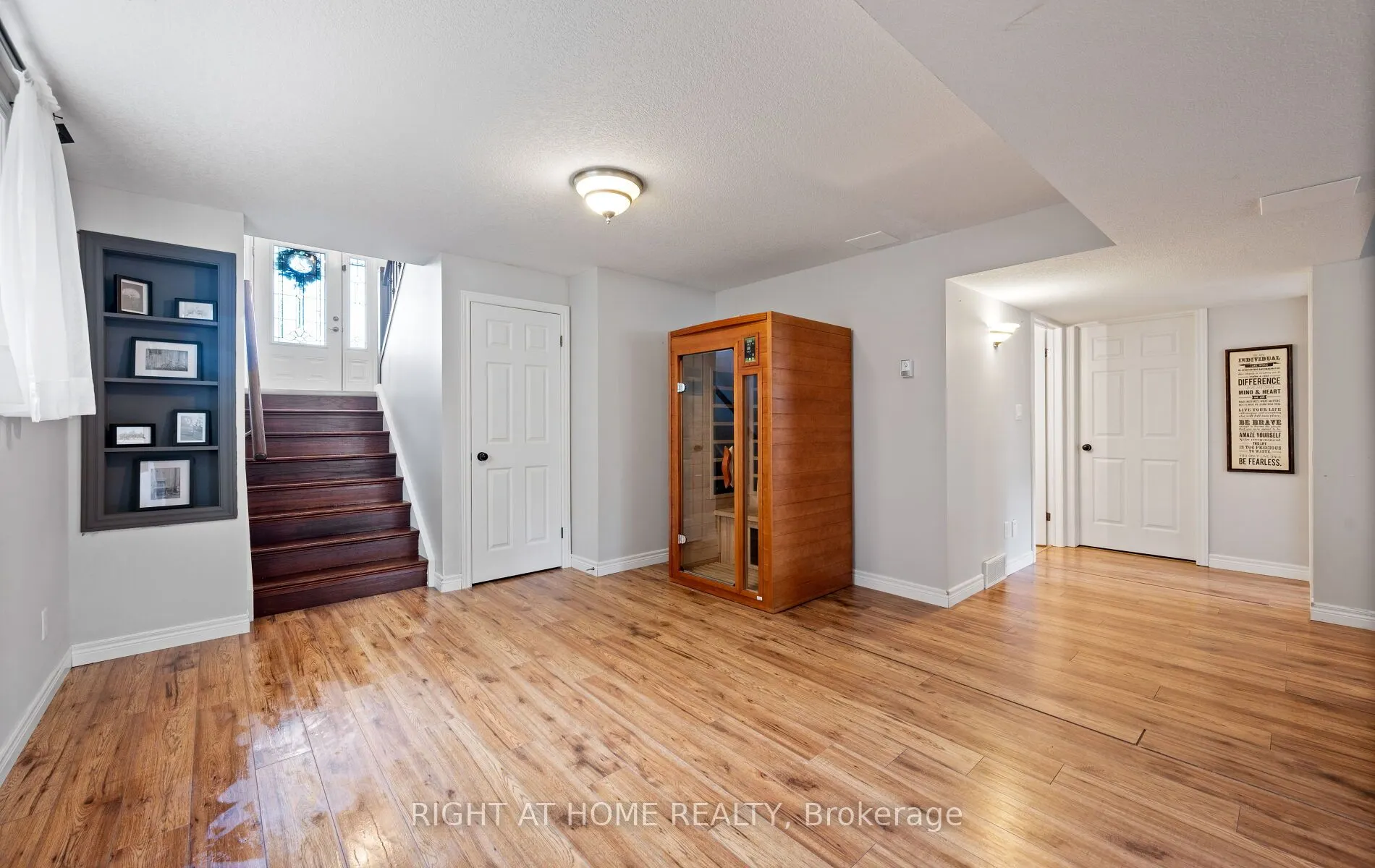 587 Spitfire Street
