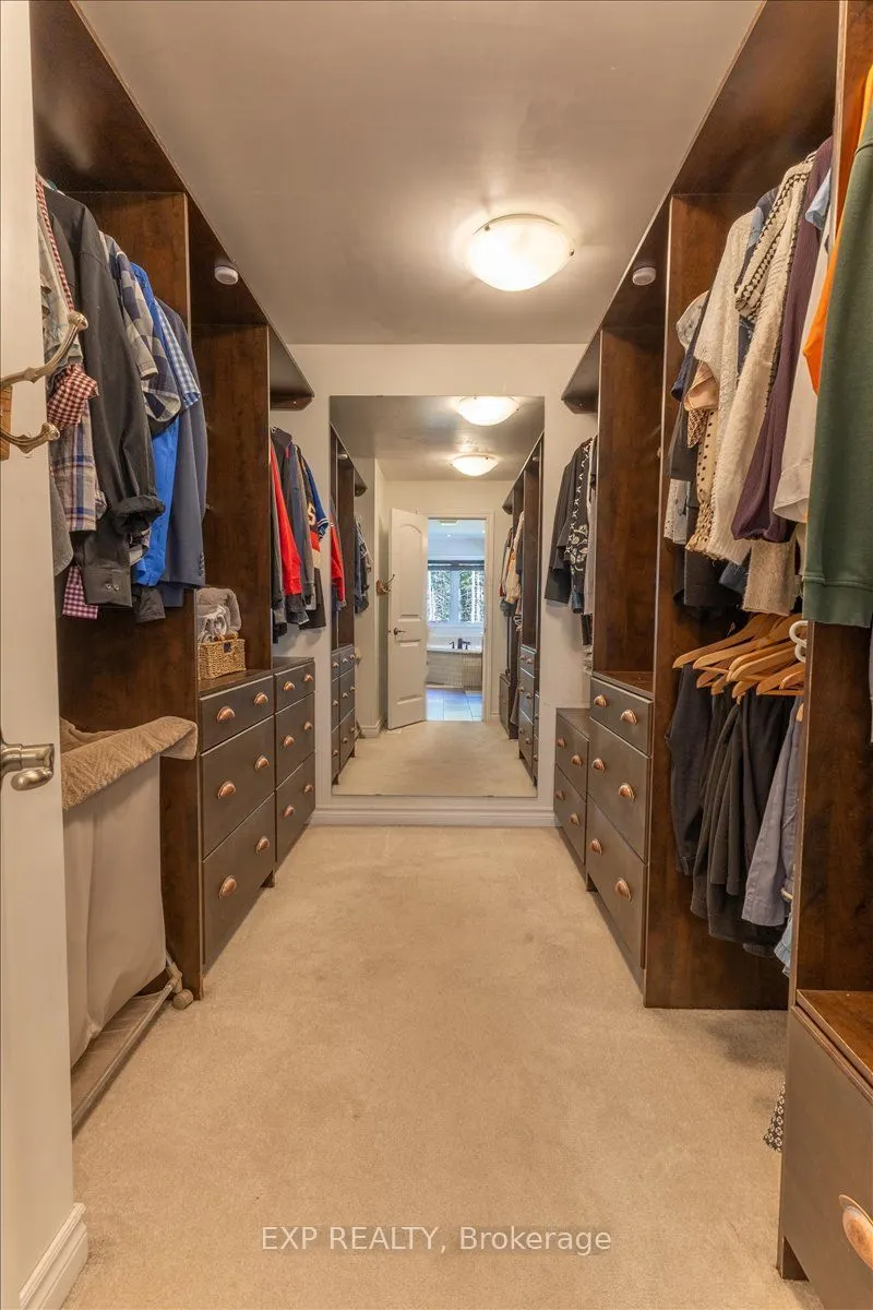 6719 Deer Run Place