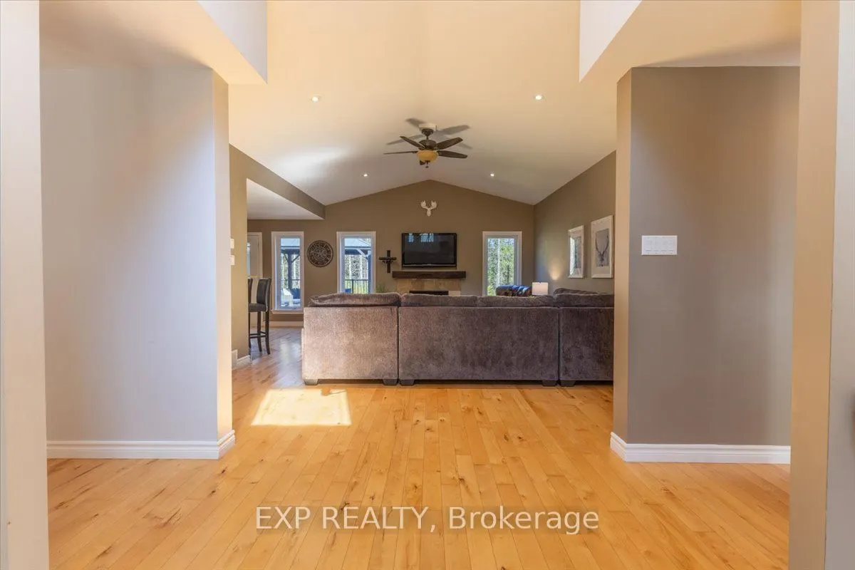 6719 Deer Run Place