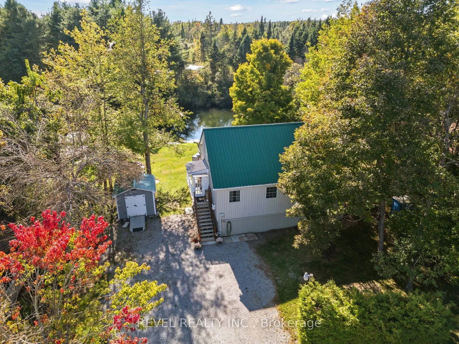 7 Crooked Court
