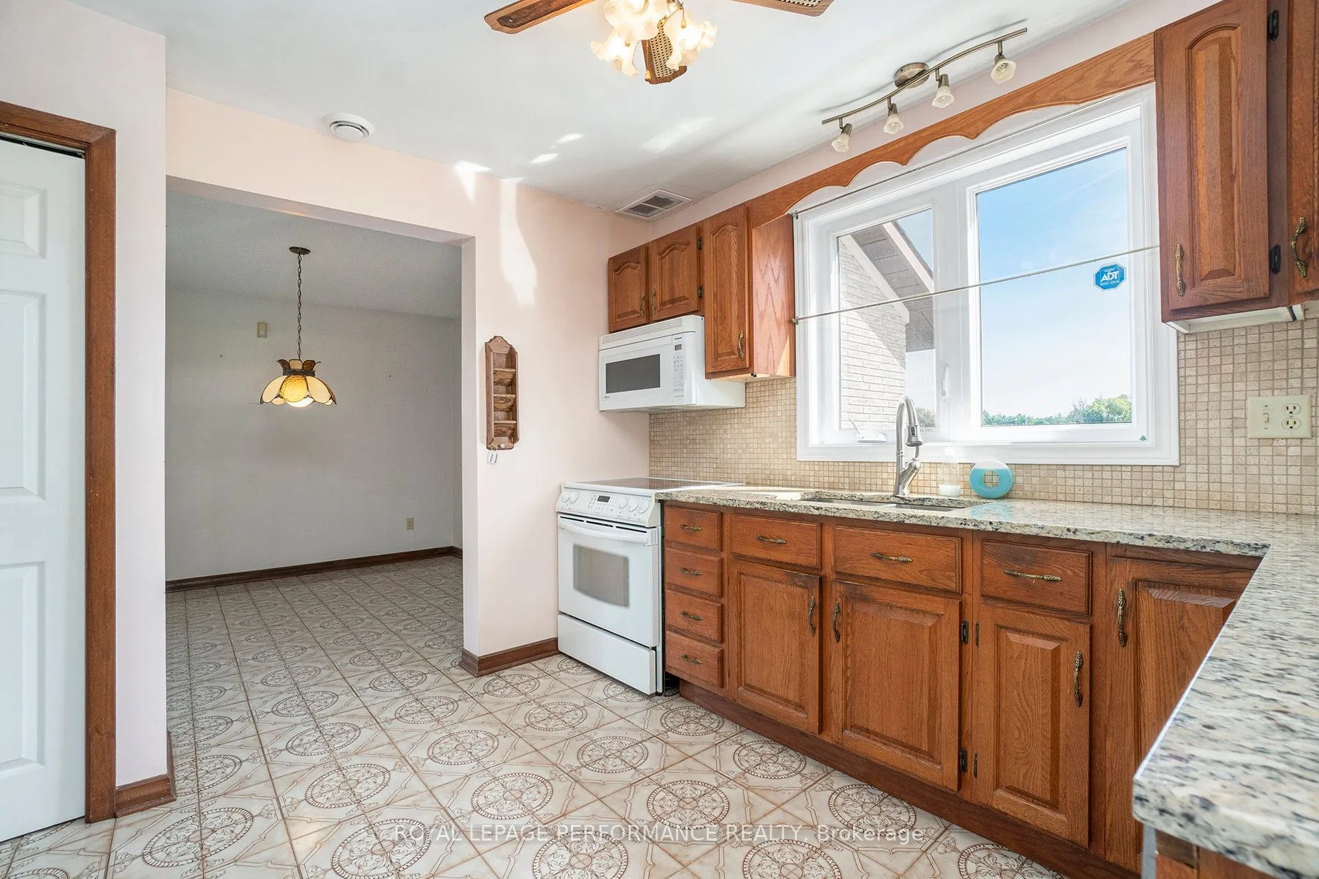 2205 Old Second Line Road