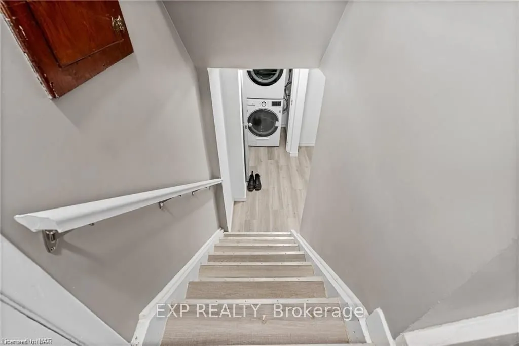 92 Margery Avenue, #LOWER #2