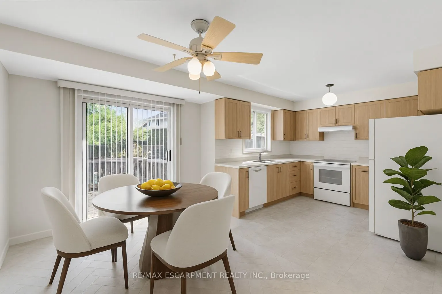40 GATESTONE Drive