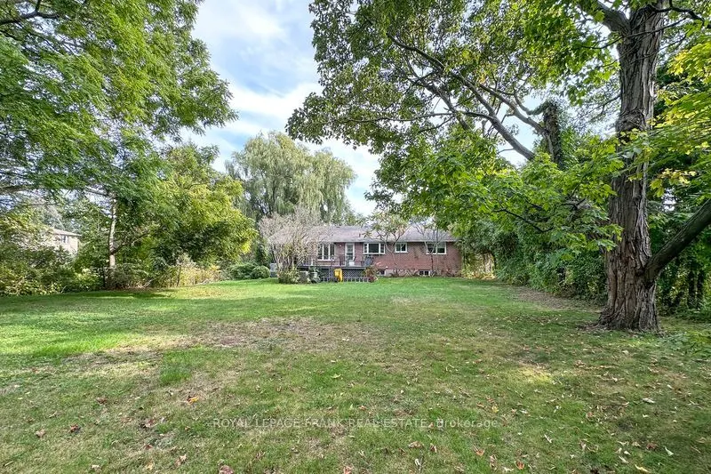 5 Acadia Drive