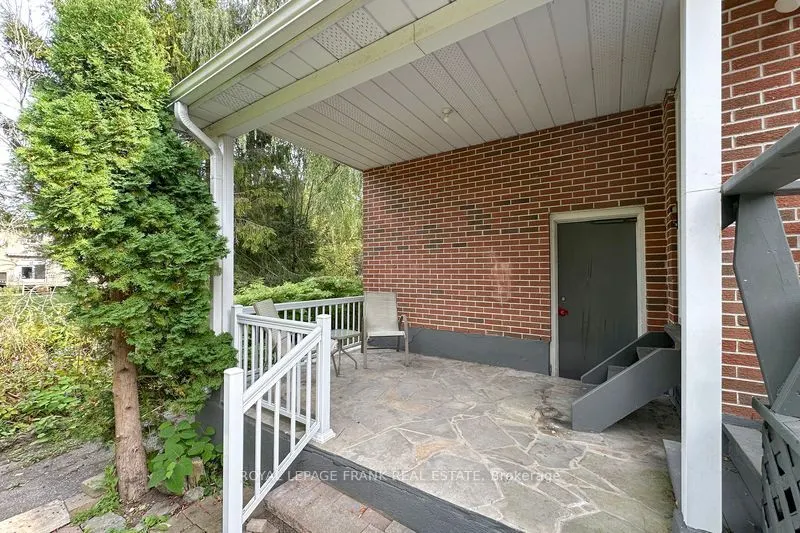 5 Acadia Drive