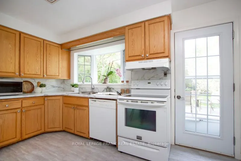 5 Acadia Drive