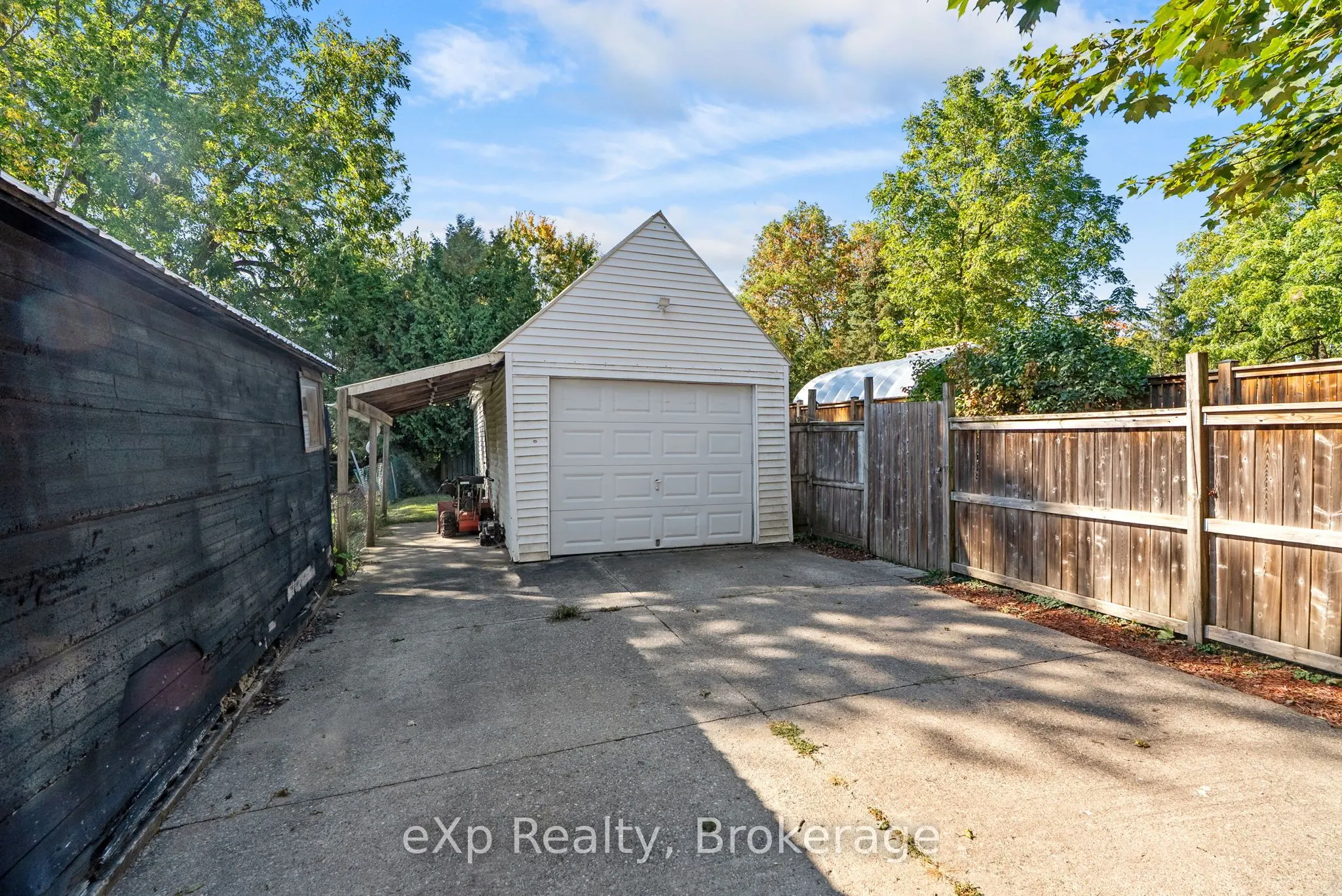 63 Guelph Street