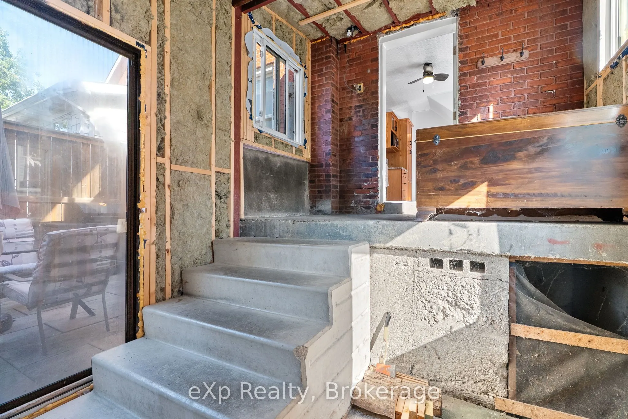 63 Guelph Street