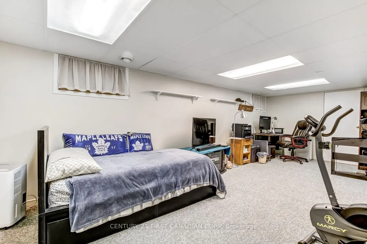 1290 Langmuir Avenue