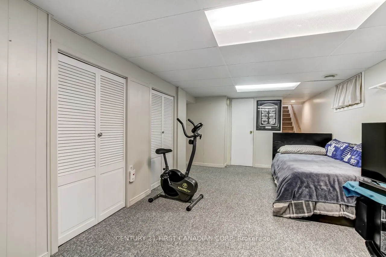 1290 Langmuir Avenue