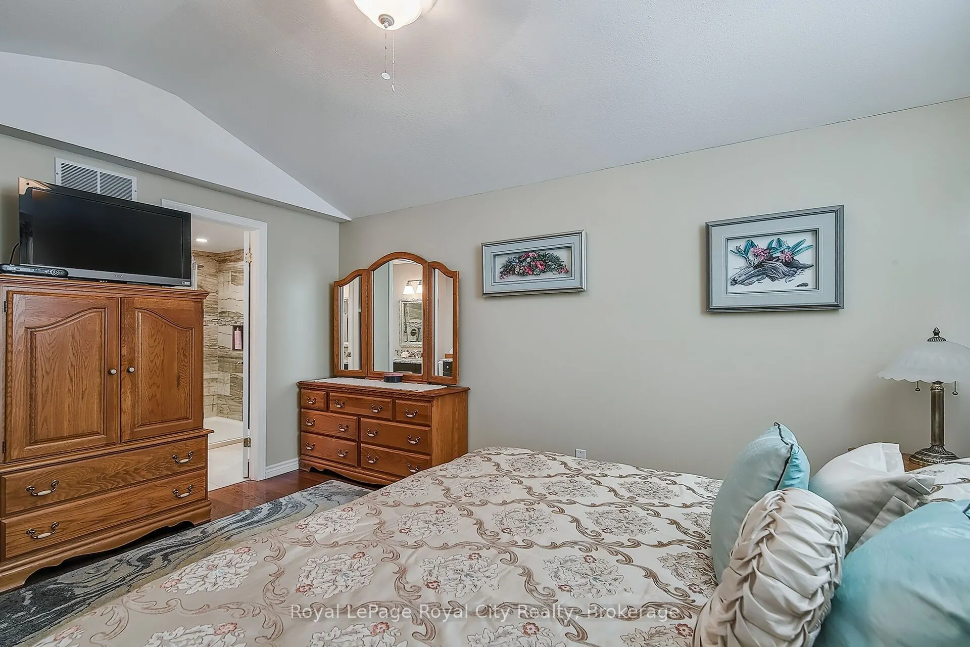 1550 Gordon Street, #34