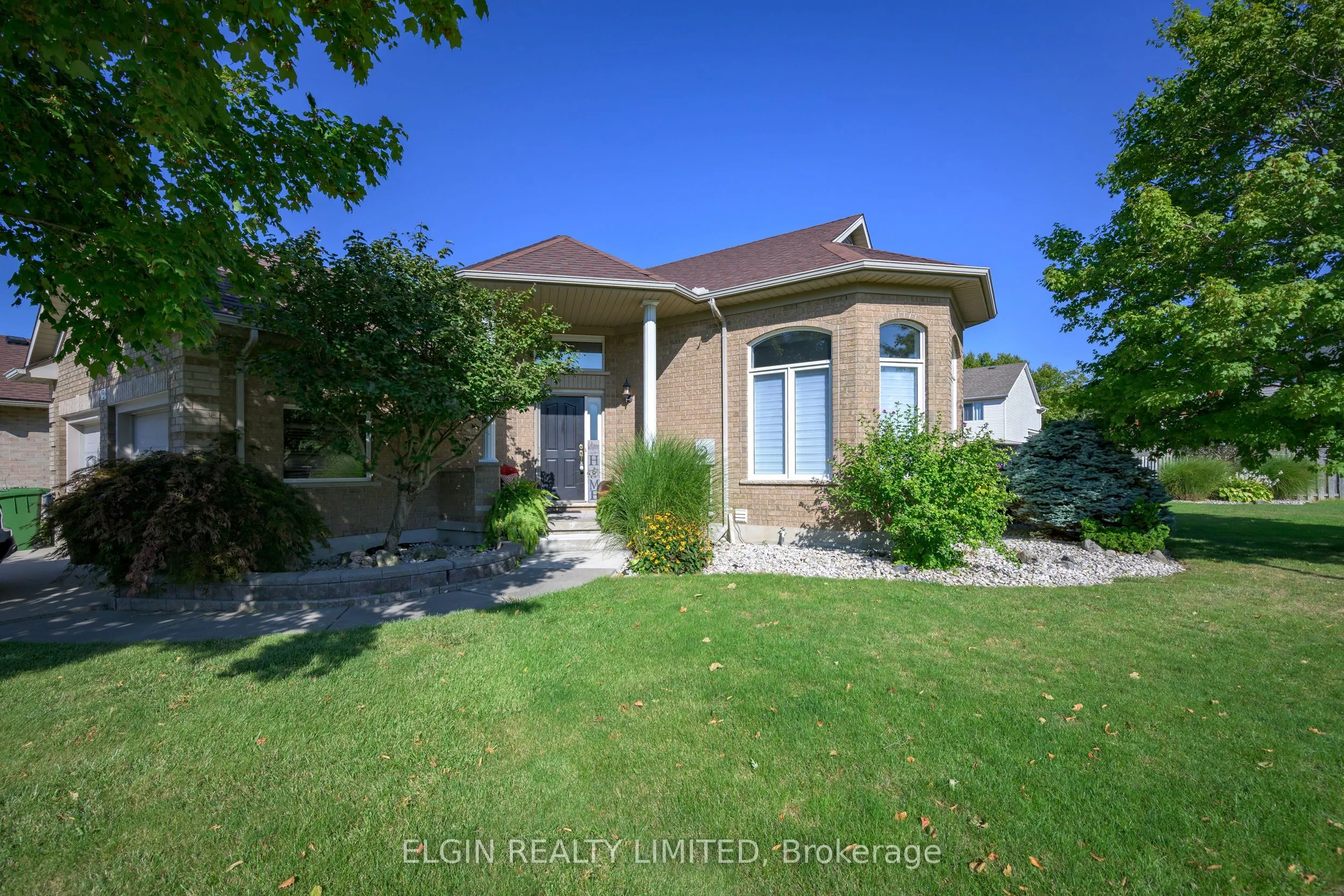 2 Galbraith Court