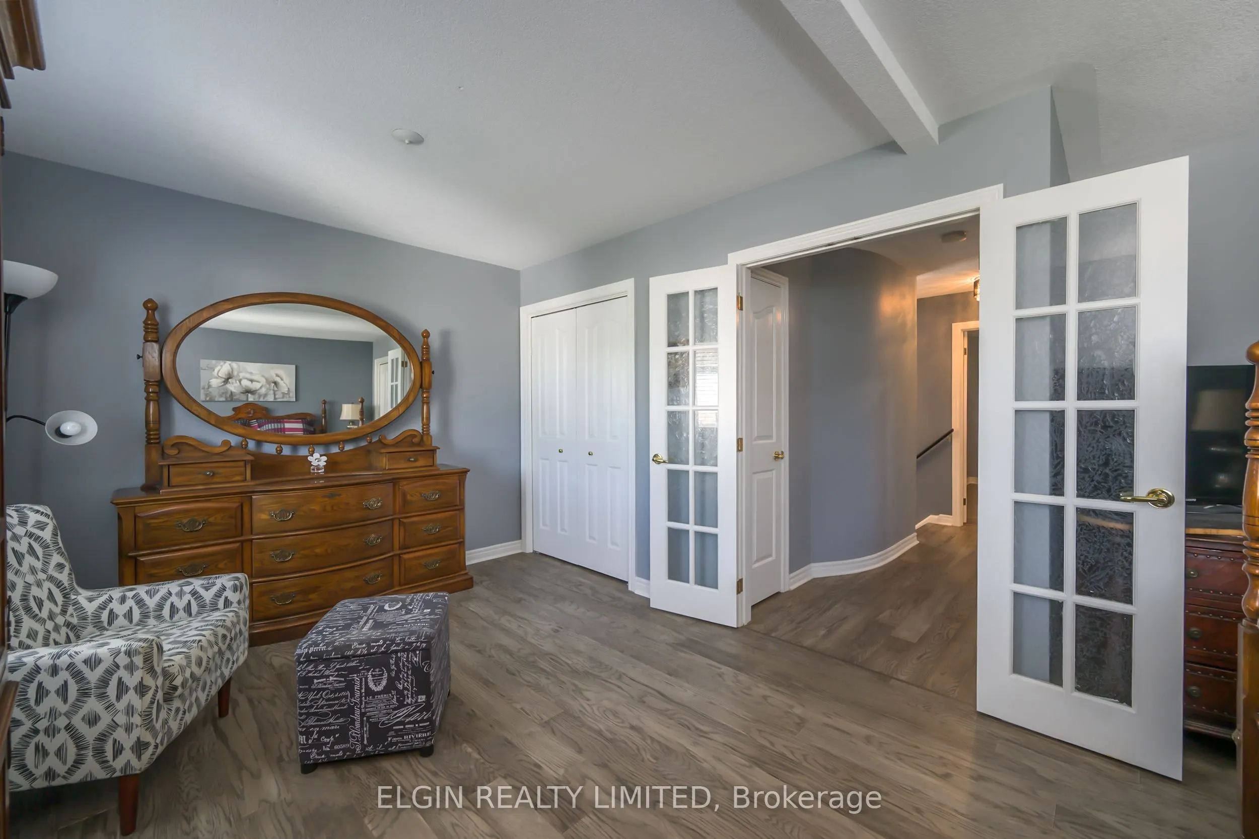 2 Galbraith Court